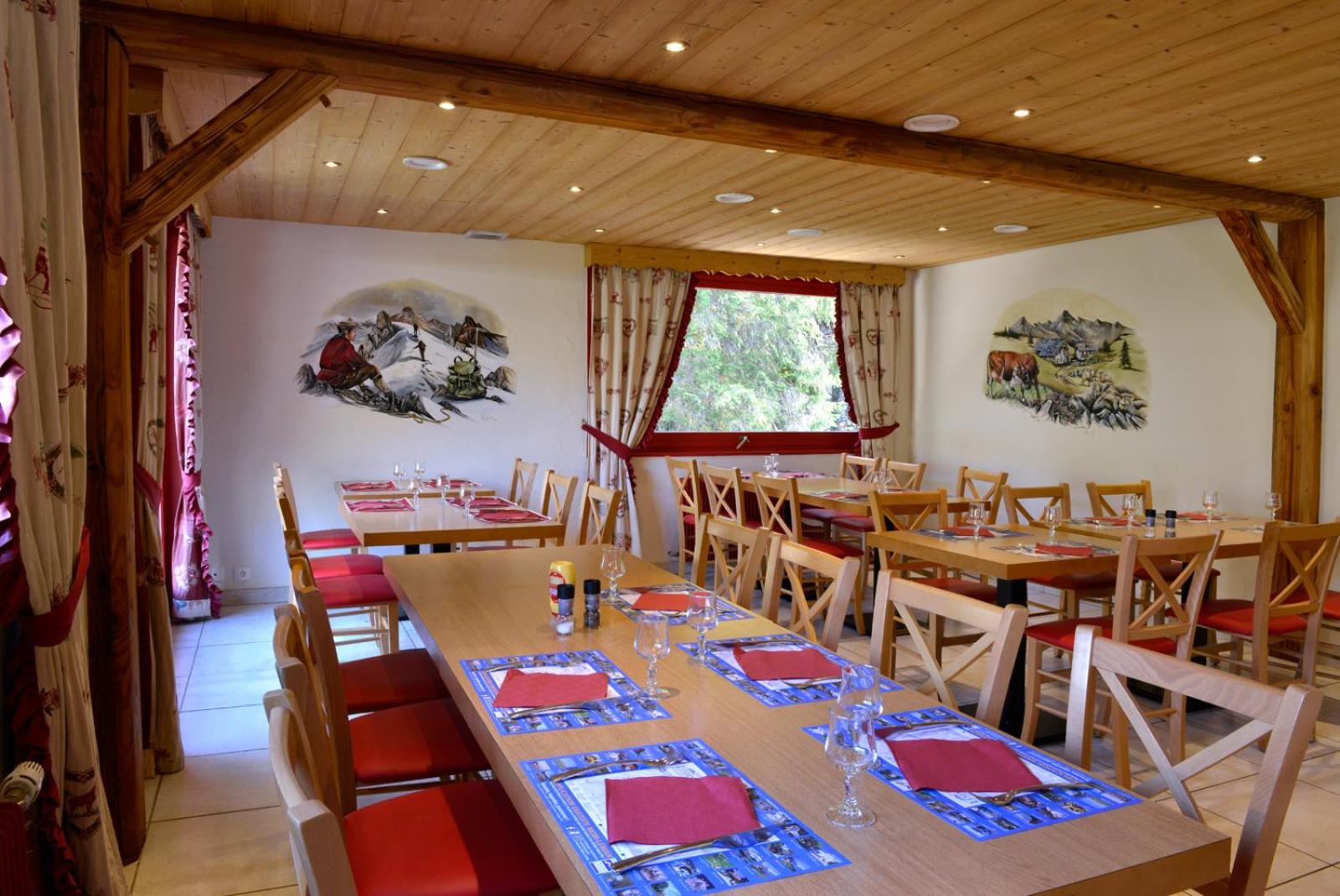 restaurant