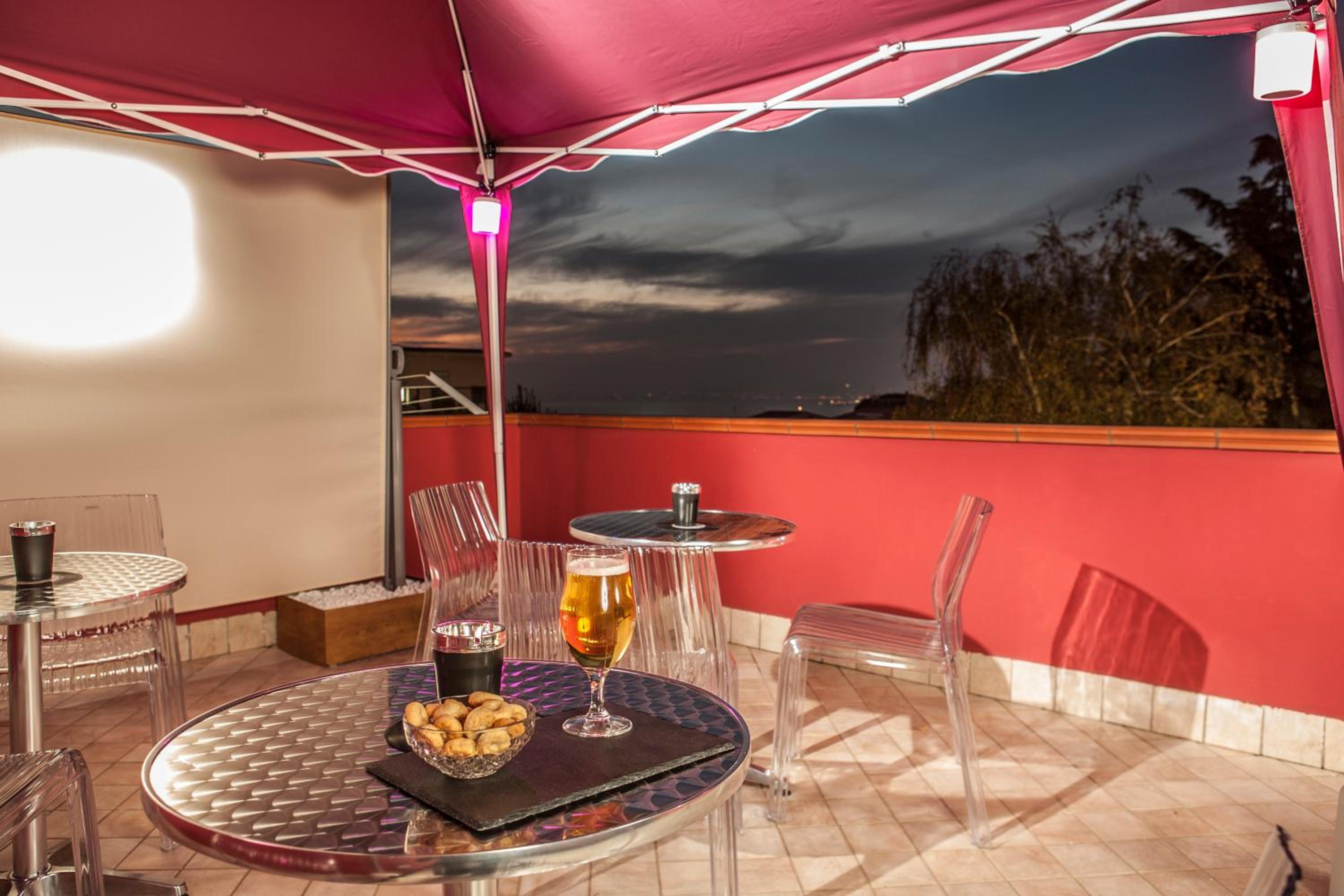 Enjoy Vida view 5