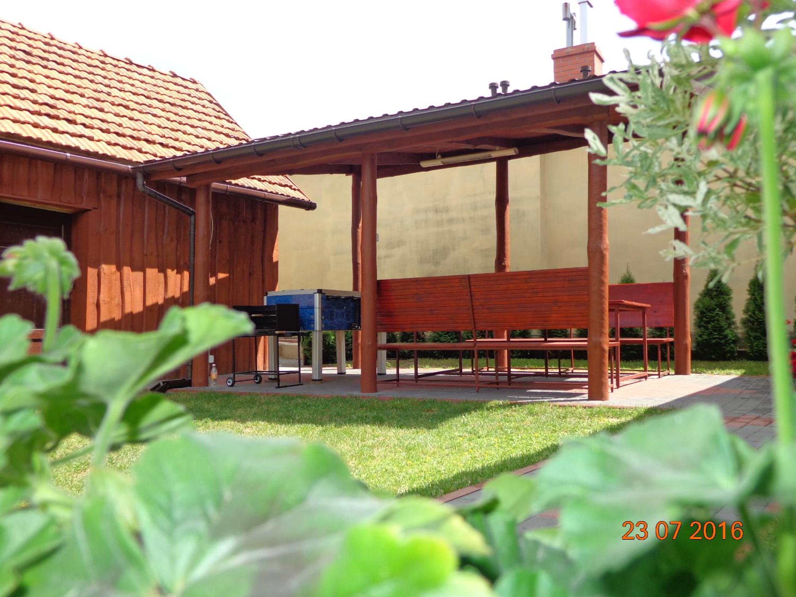 Photo 21