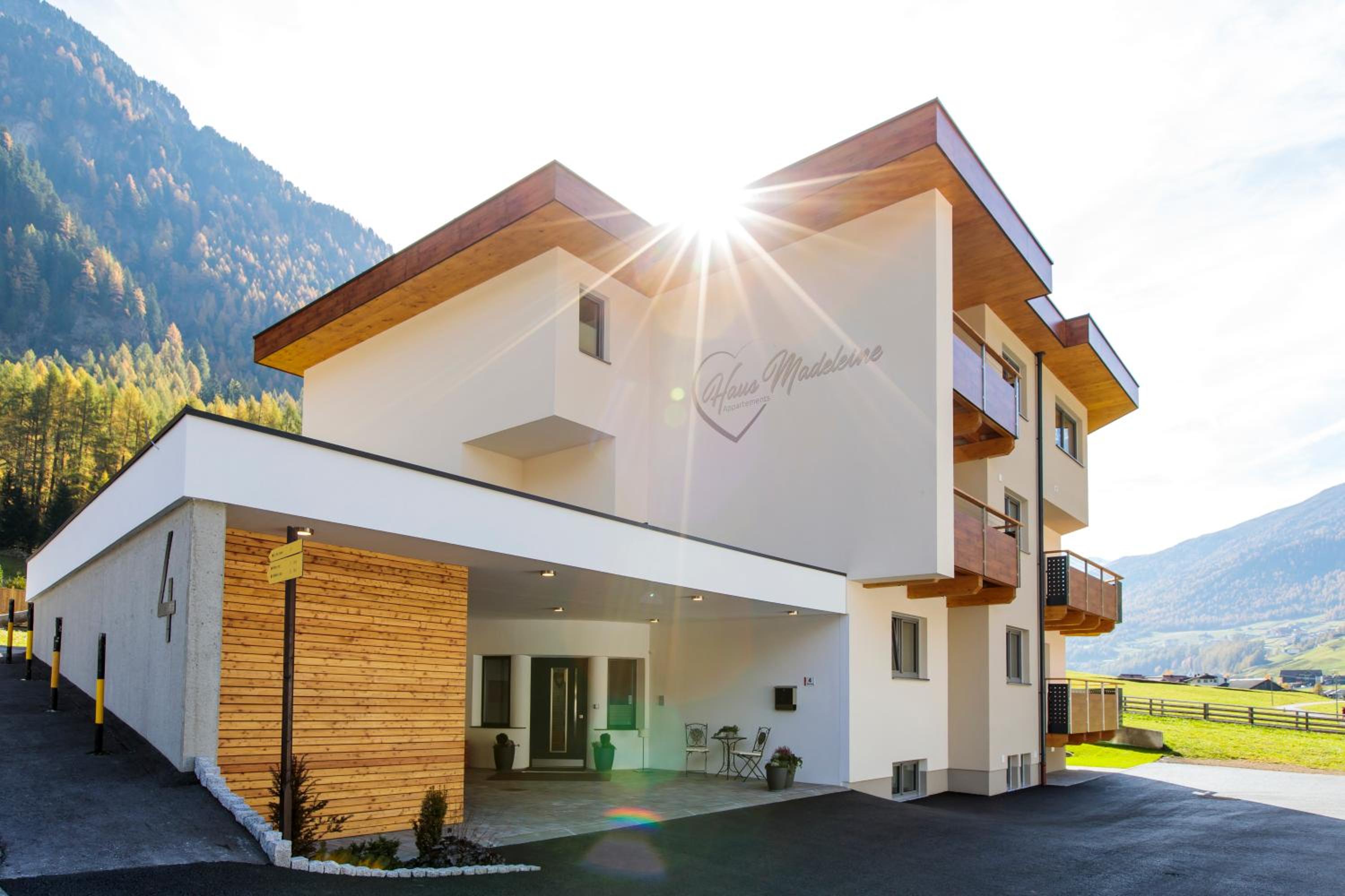 Apart Madeleine Superior inklusive Summercard