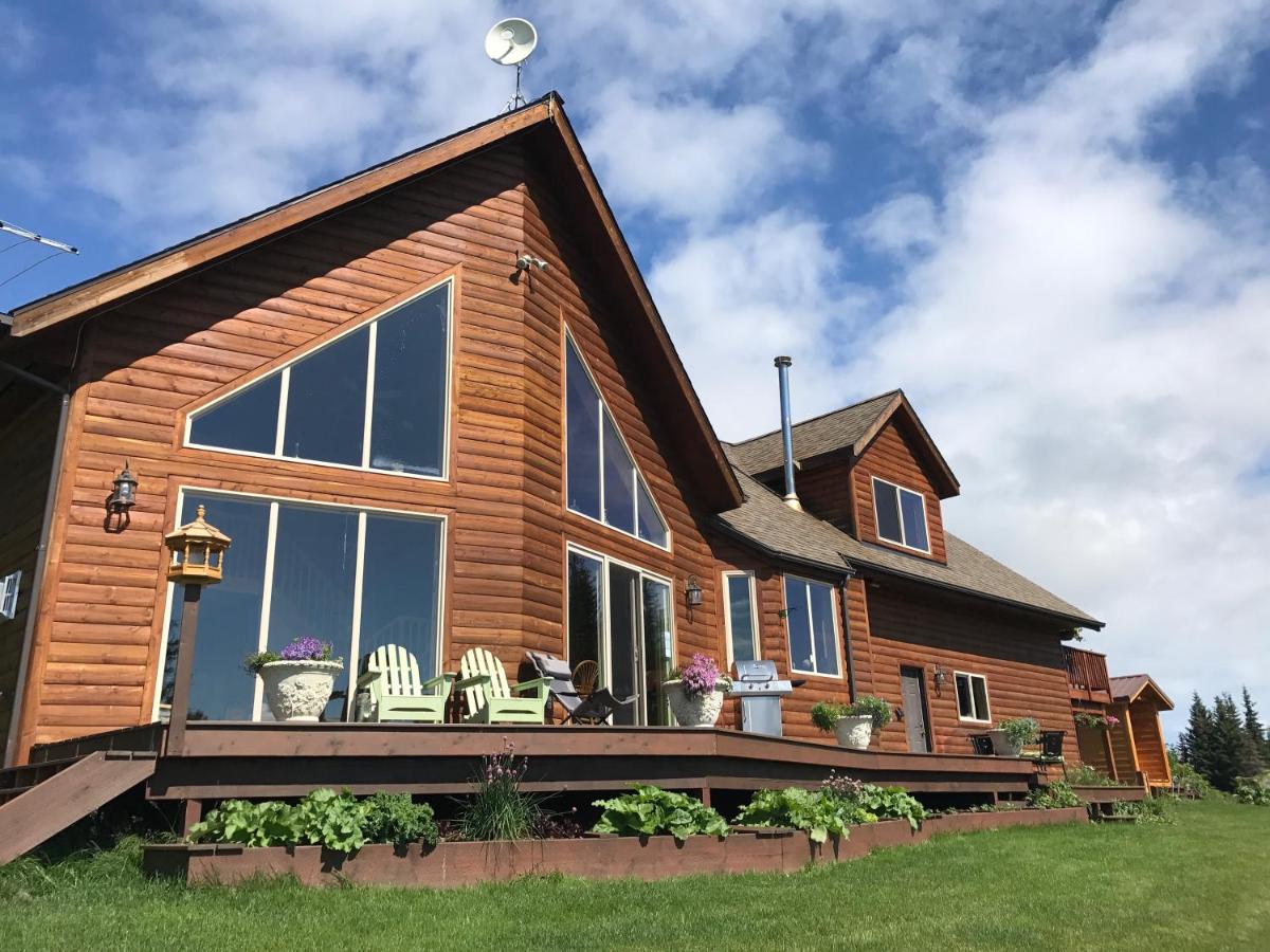 Homer Vacations - Cozy Cove Inn - Property Image 1
