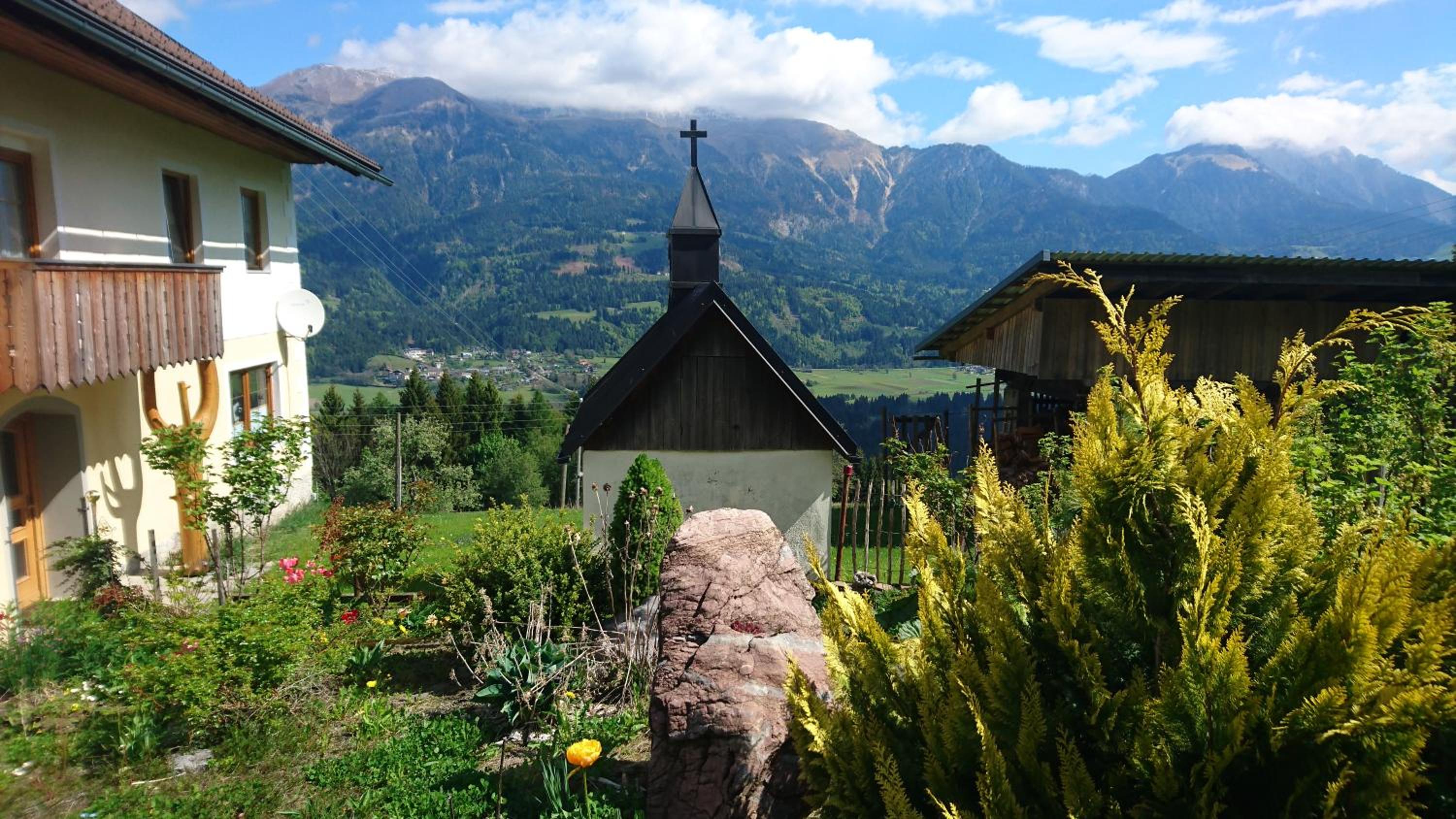 Chalets Alpin Kronhof view 5