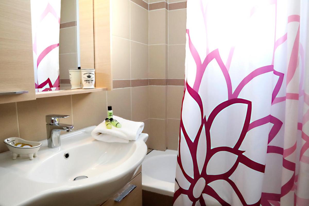 Metaxourghio Boutique Apartment