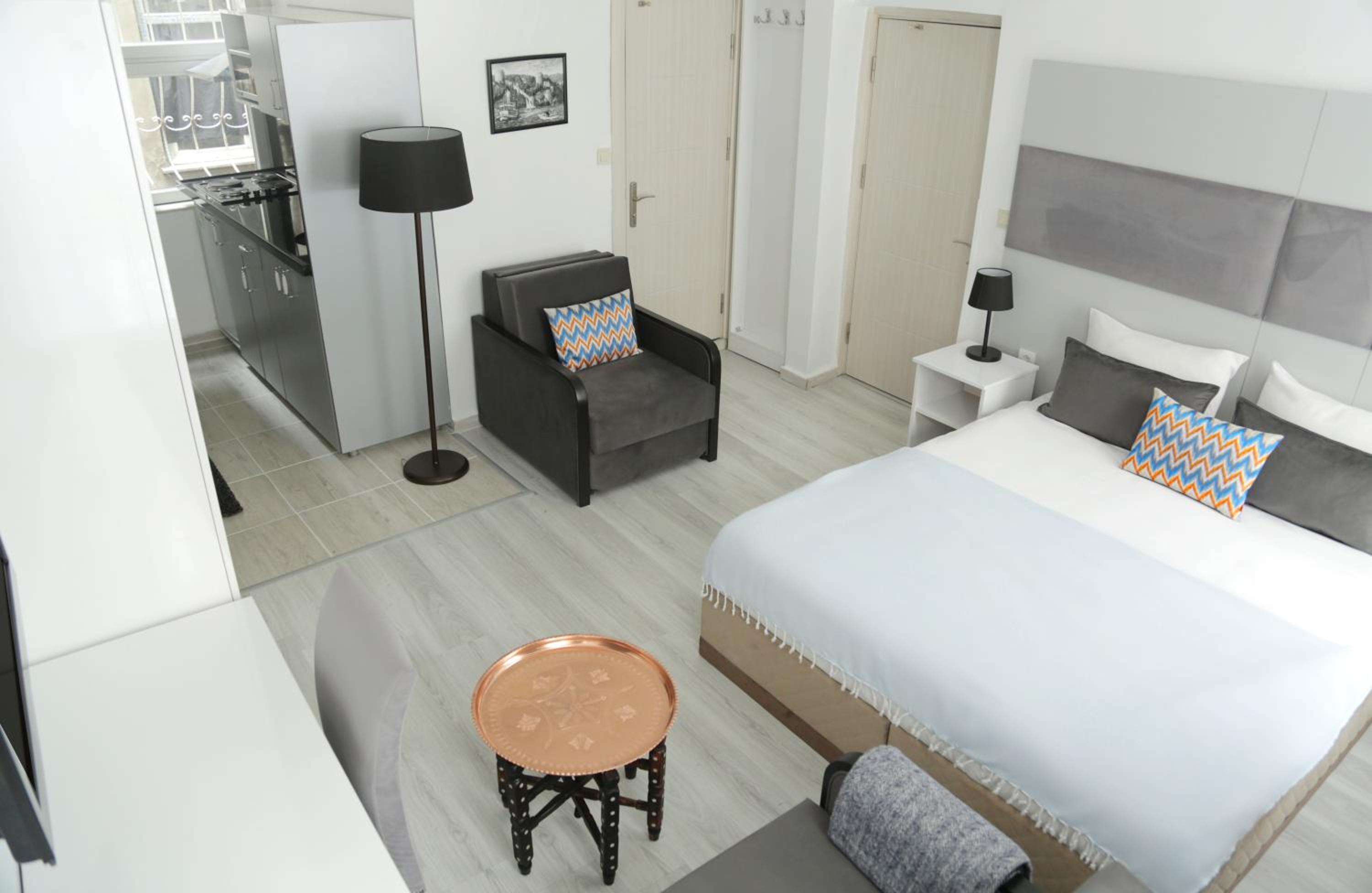 Bayer Hotel - Image 15