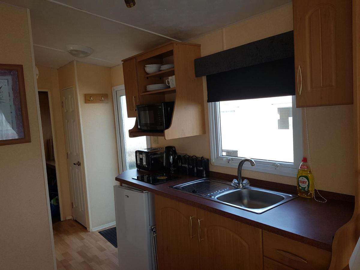 6 Berth with Sea Views on Beachside view 5