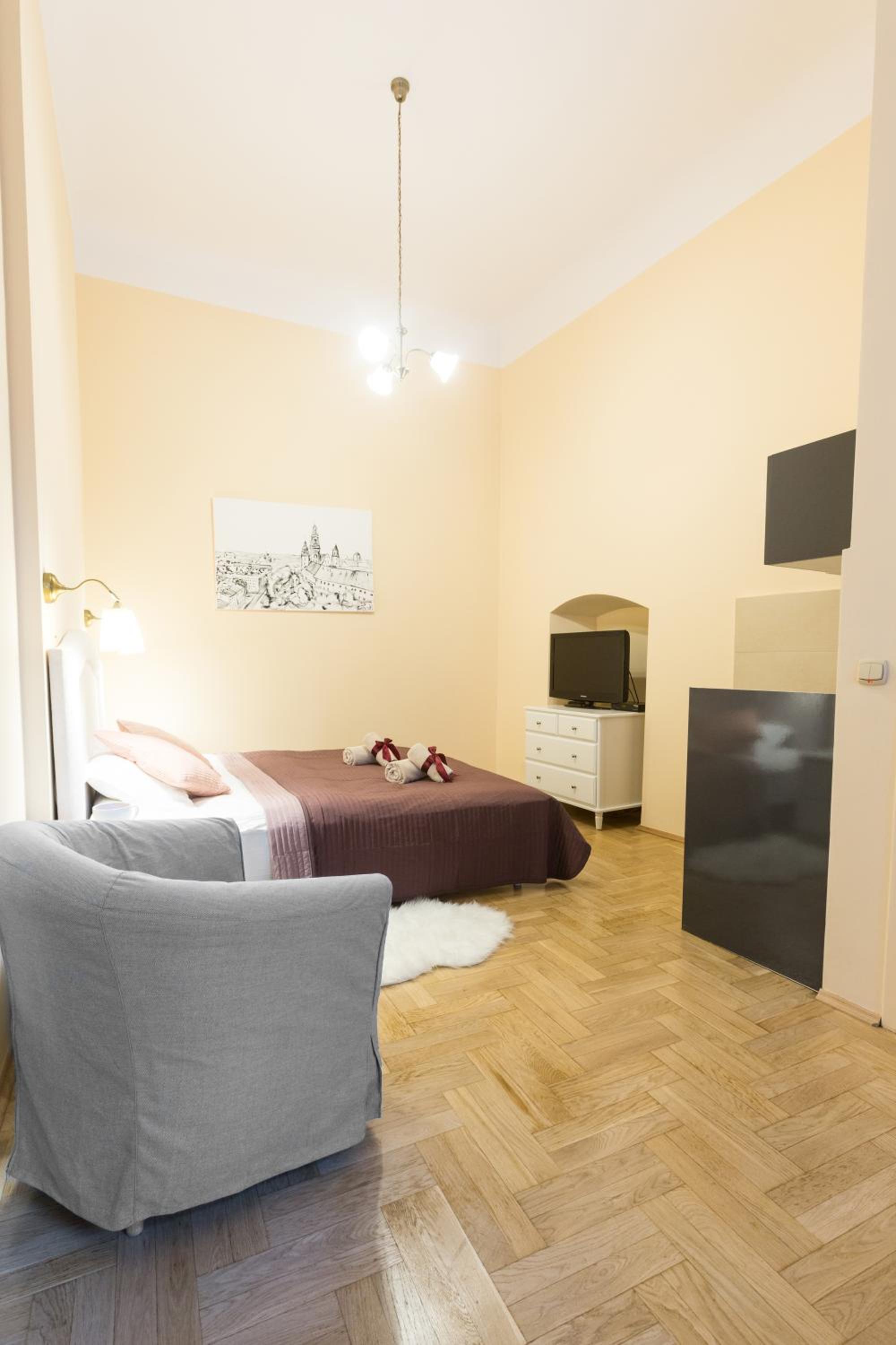 Apartments Roman