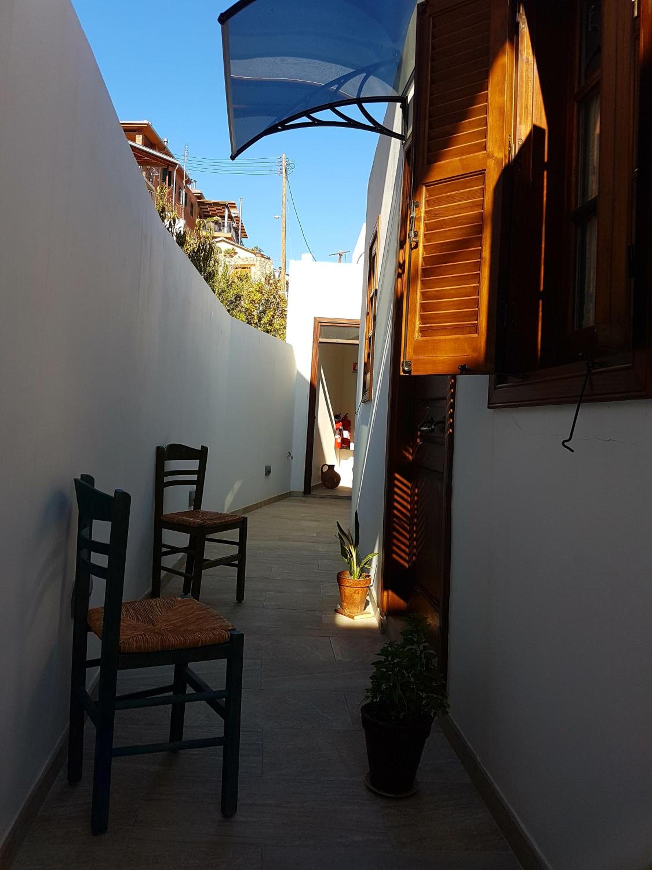 Kalopanayiotis Museum Inn view 2