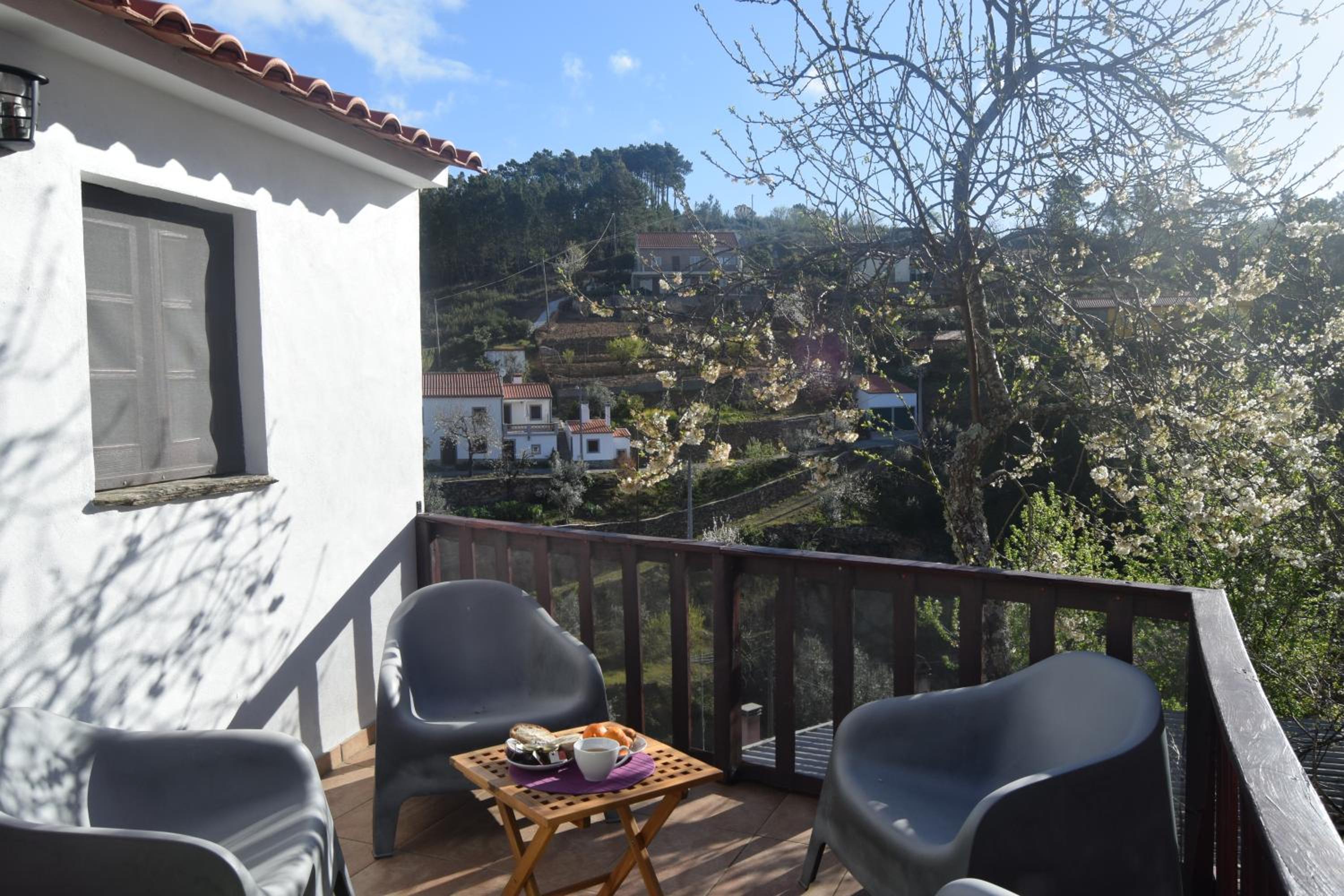 Casas da Encosta