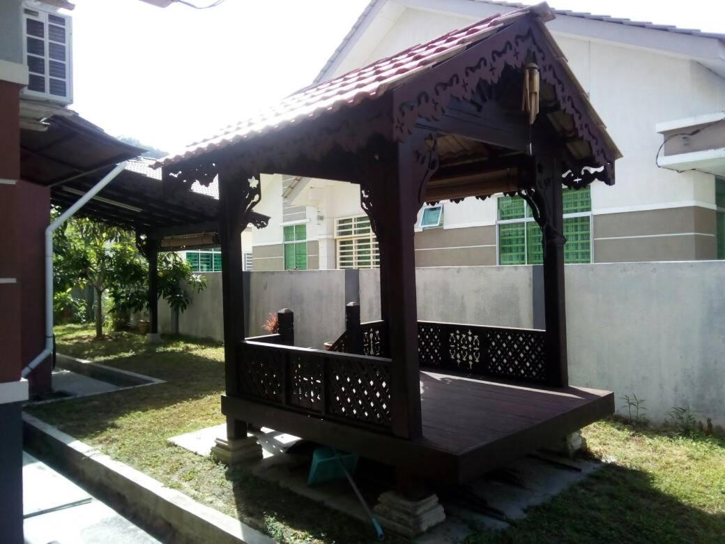 Villa Fairuz Hana Islamic Stay photo 3