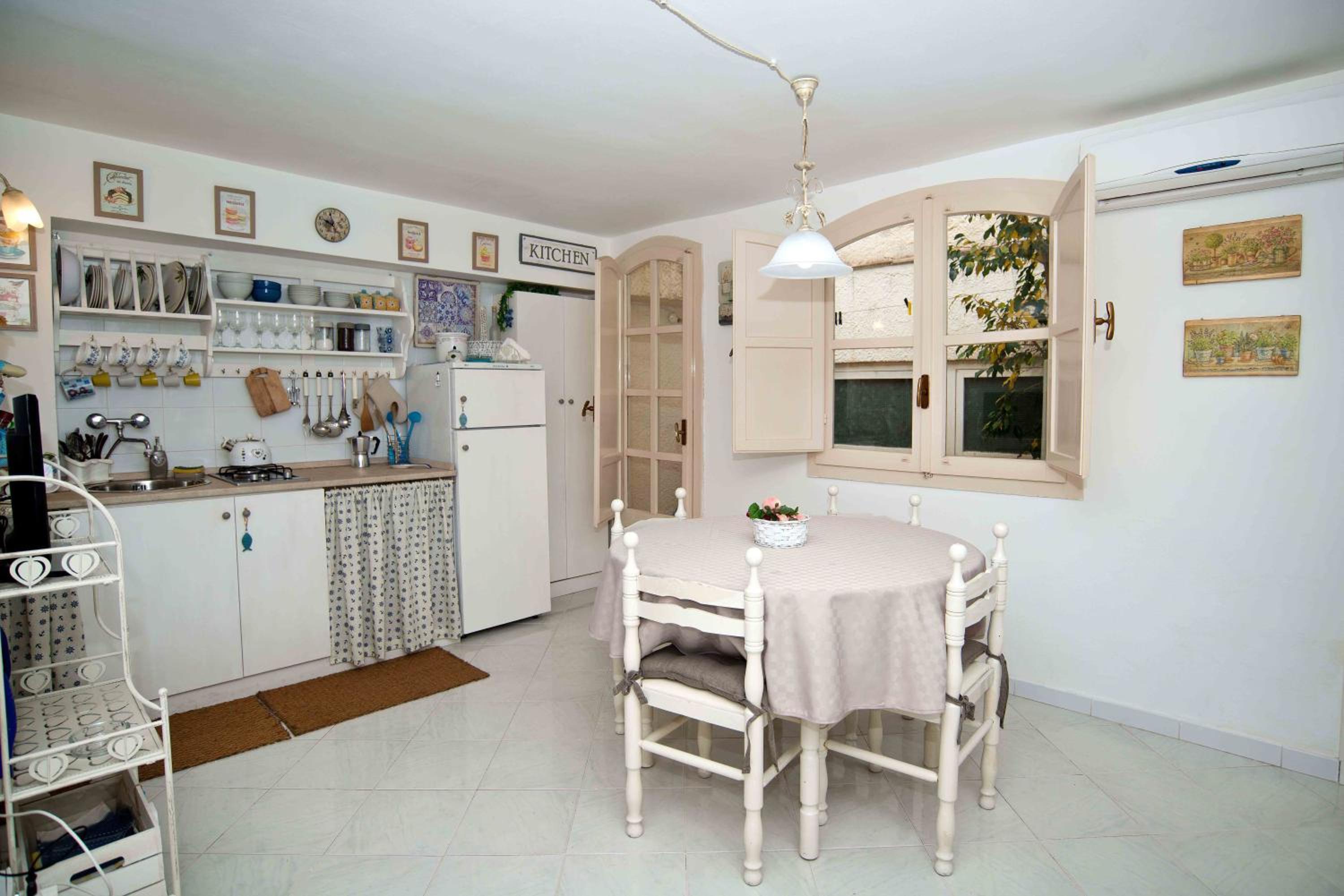 Hopps Studio en Mazara del Vallo — kitchen