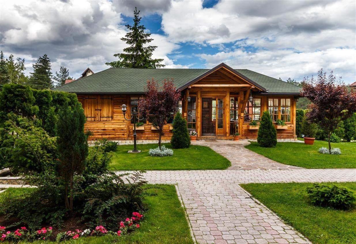 Guest house Vila Žunić view 2