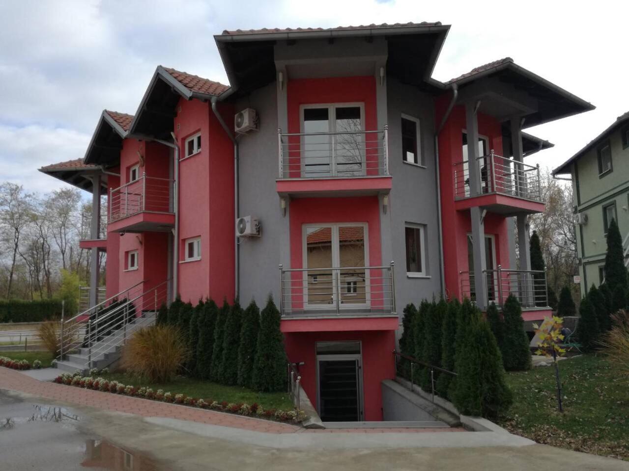 Photo 20
