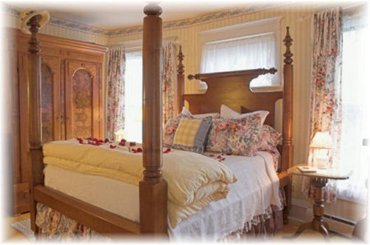 White Lace Inn