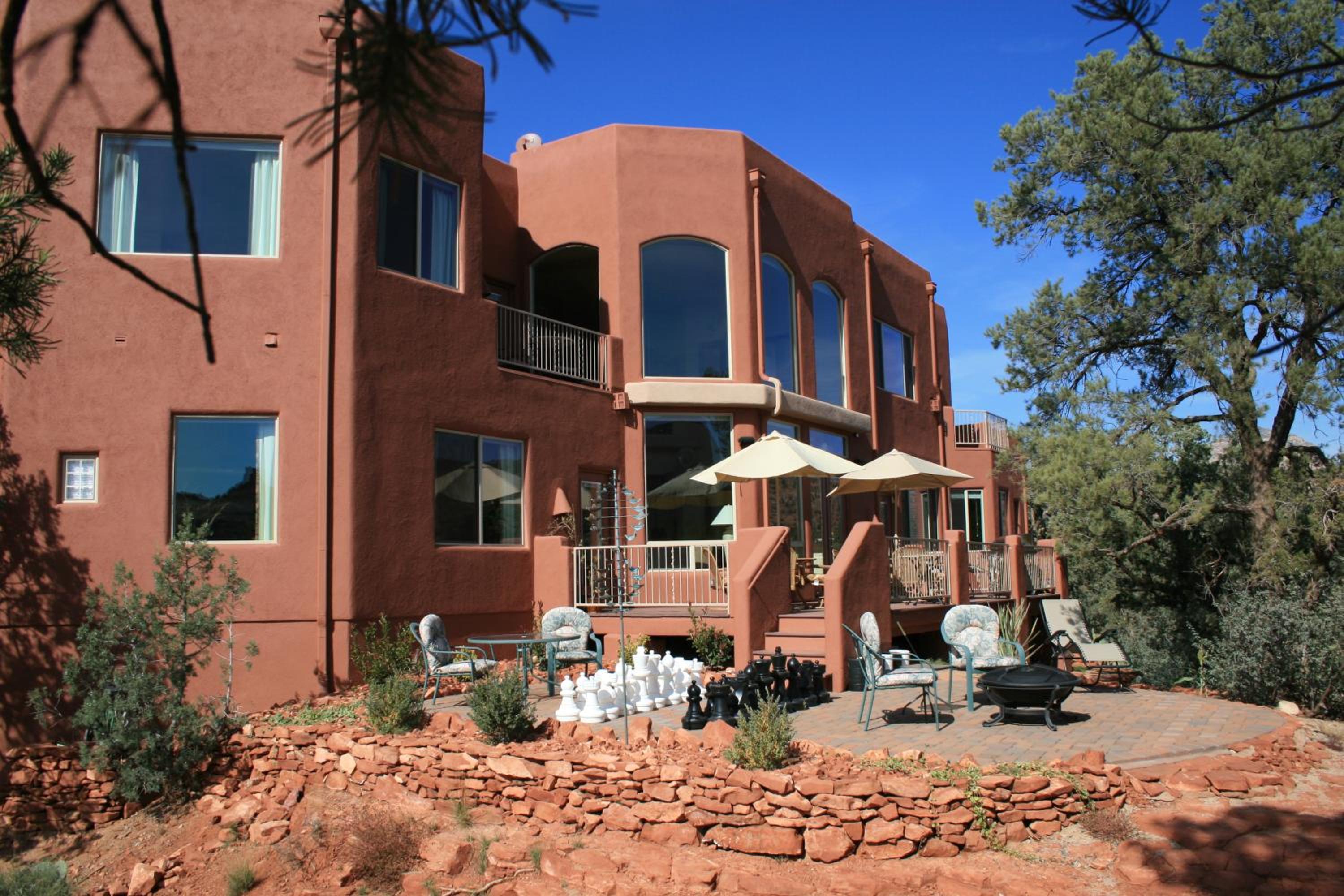 Sedona Cathedral Hideaway LLC view 2