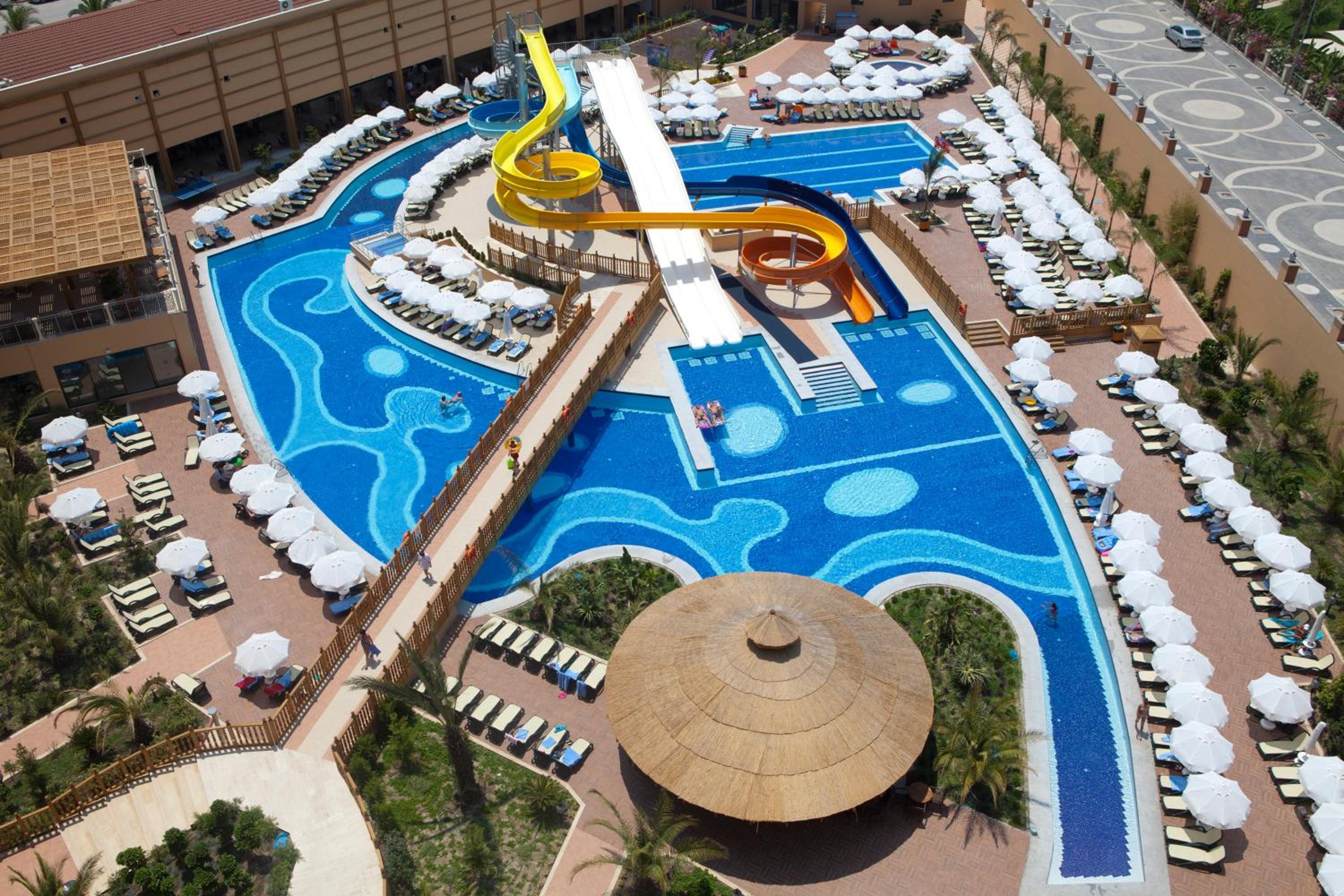 Villa Side Residence - Image 81