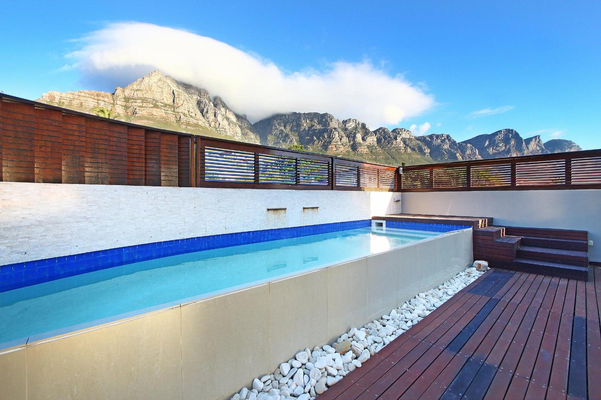 Glen Sunsets Villa by Totalstay view 3