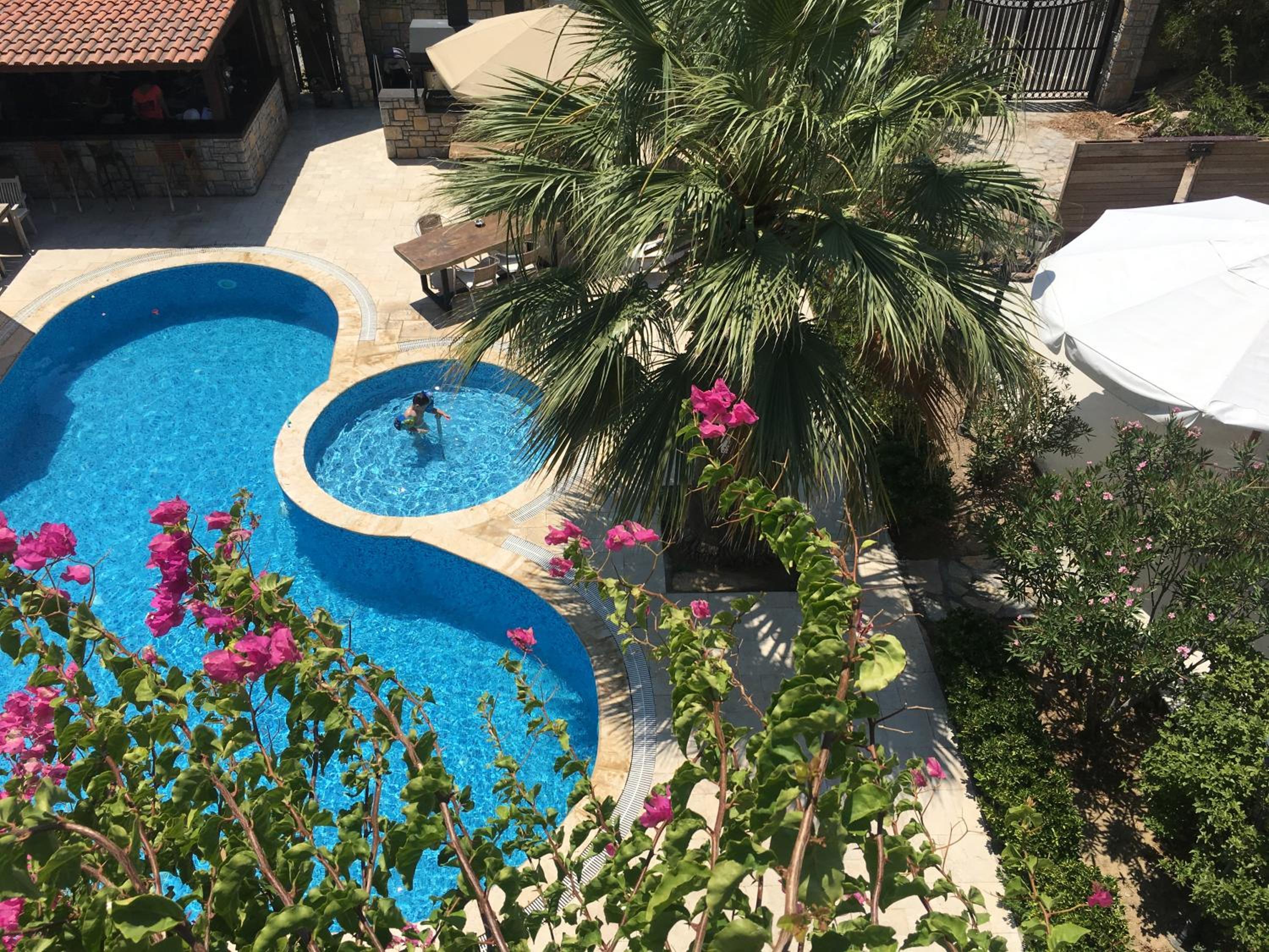 Villanaz Apart Hotel