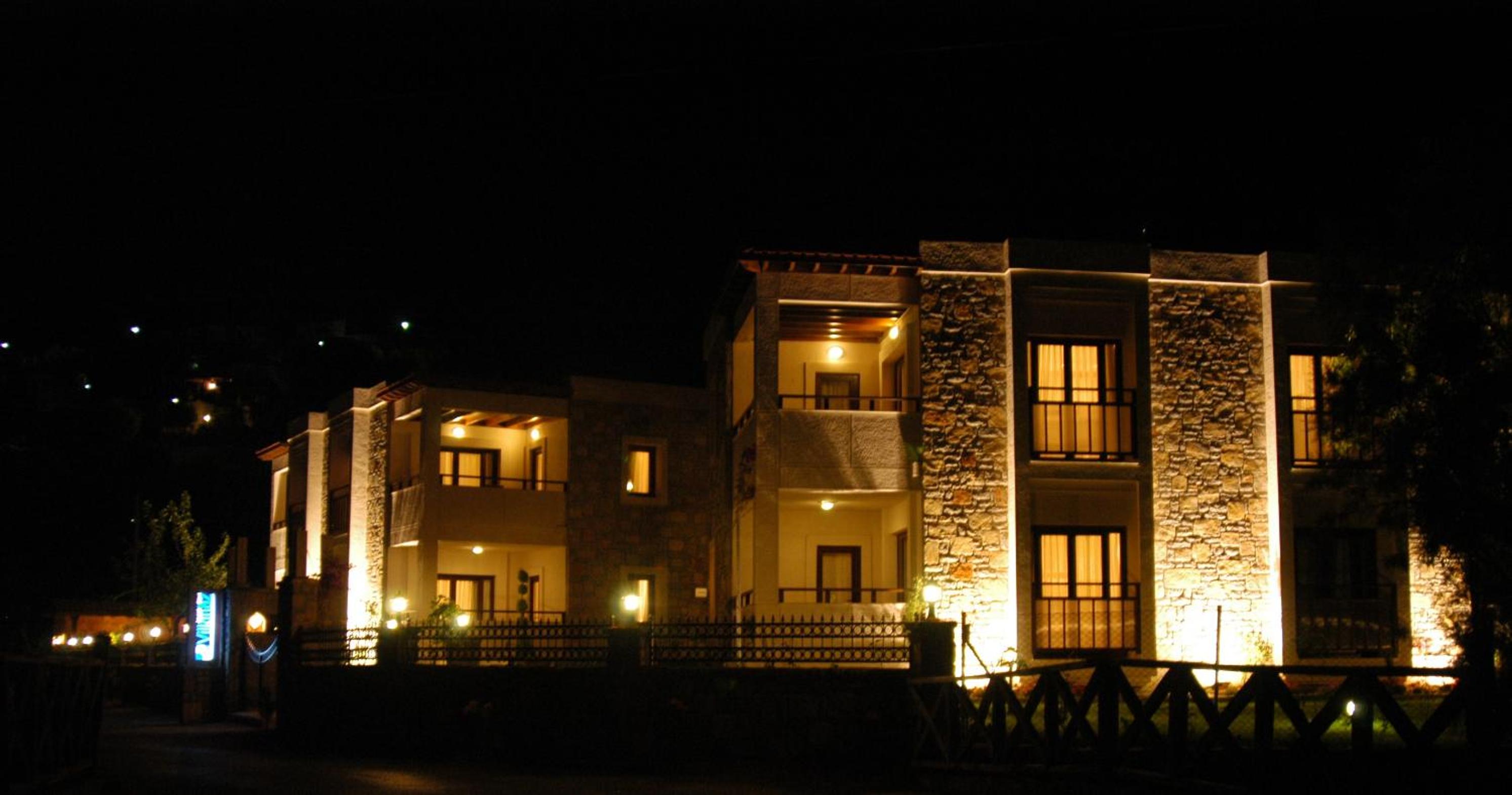 Villanaz Apart Hotel