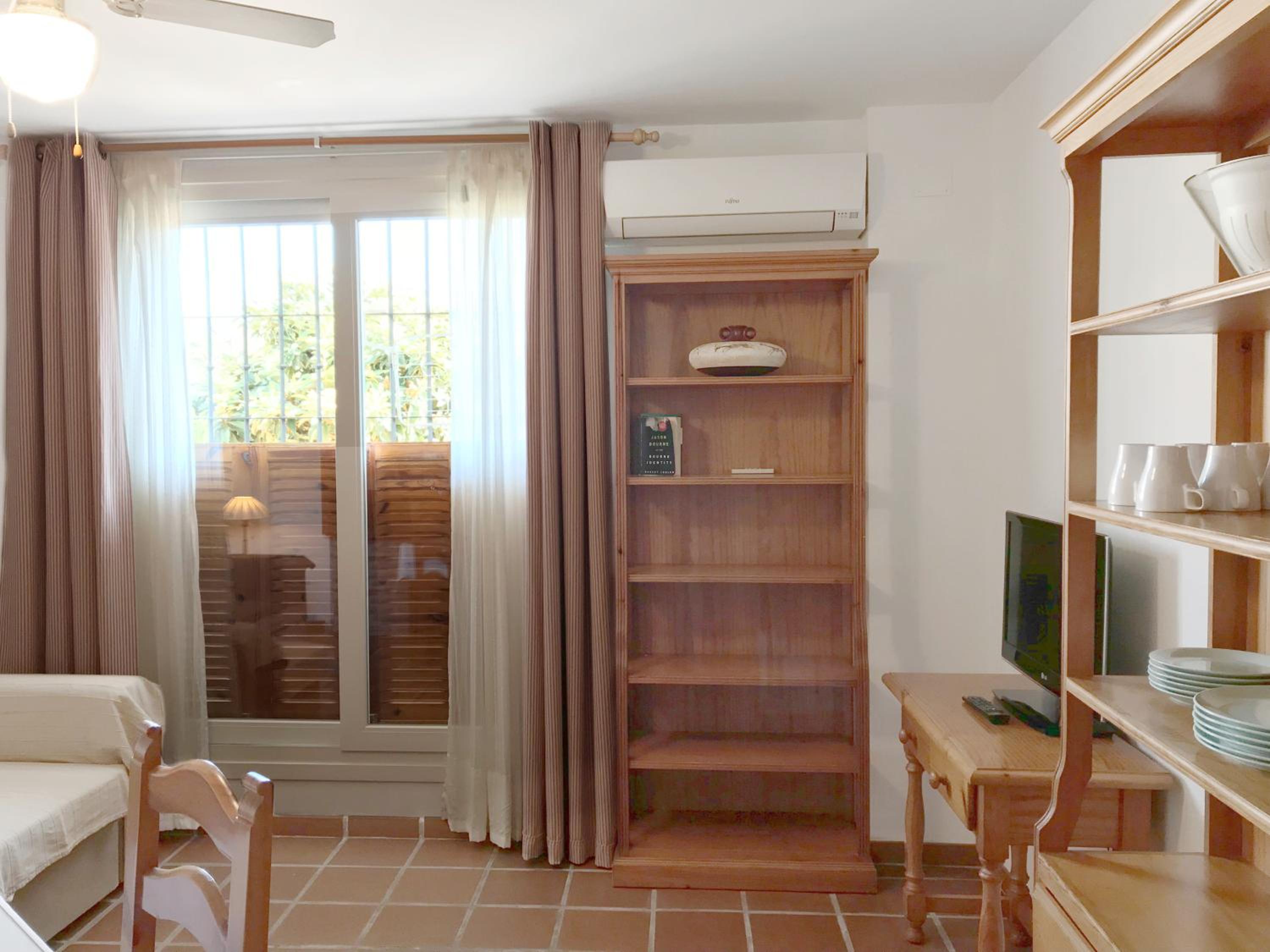 Apartamentos Turísticos La Mundial