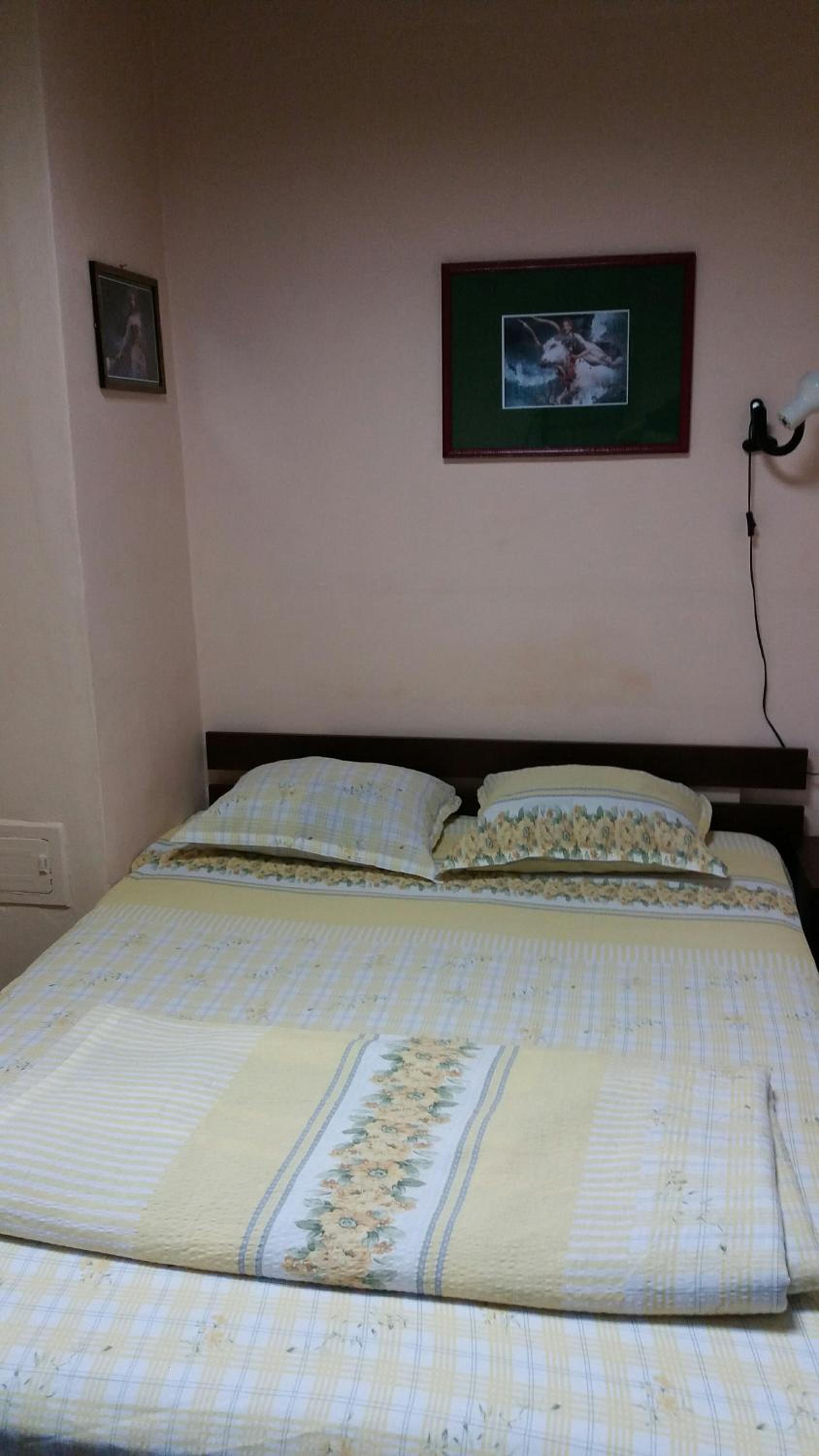 Стаи за гости ОРЕХА Троян Private rooms Oreha