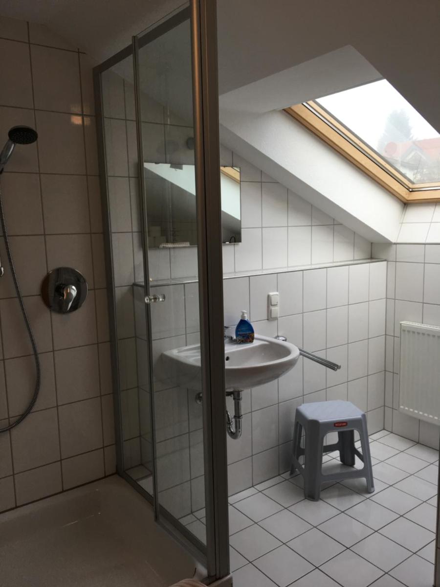Photo 33