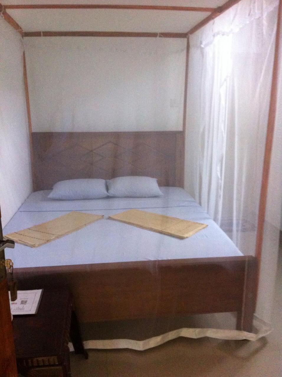 Nethmi Homestay & family Restaurant view 5