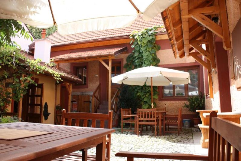 Hostel Postel