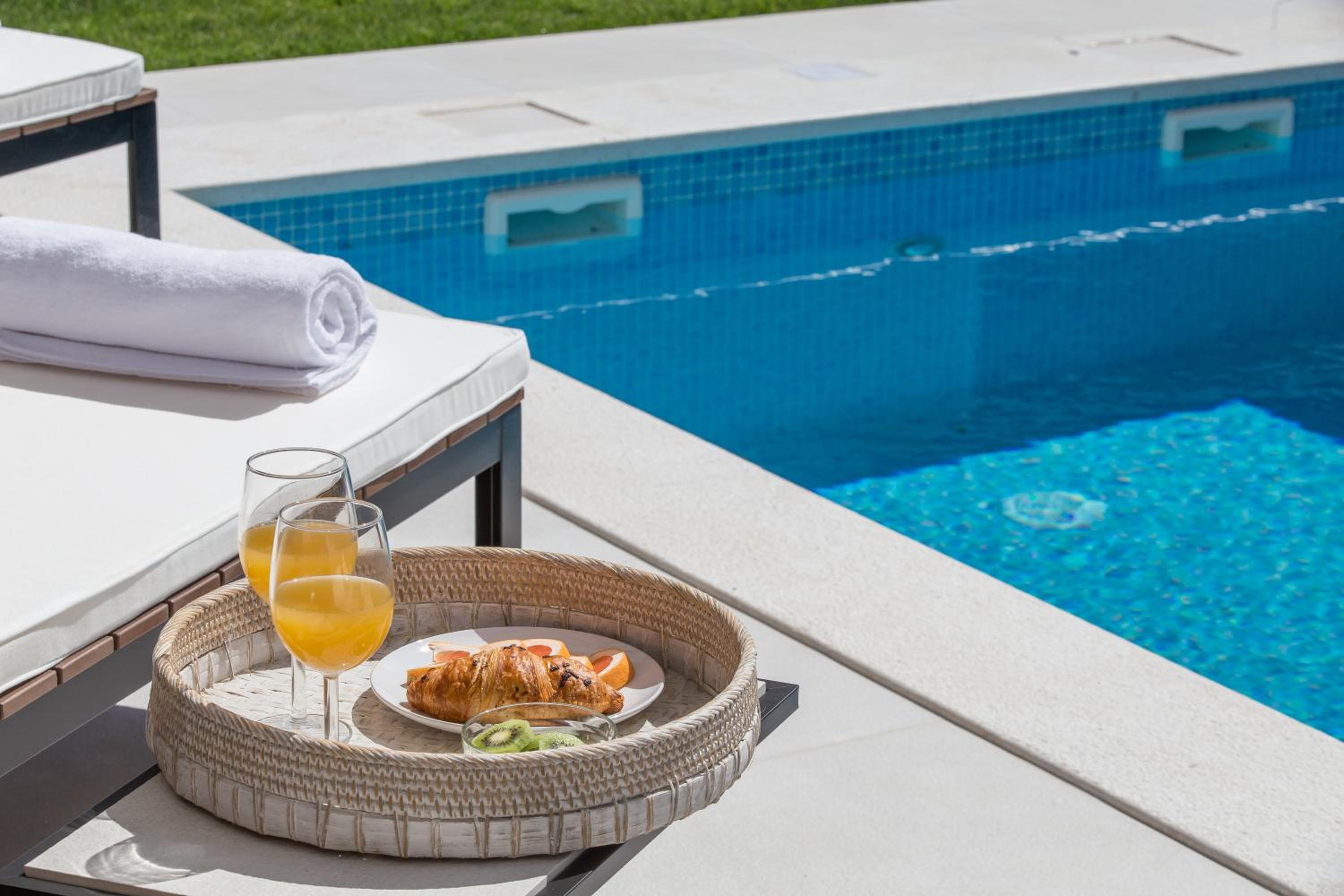 Koras Villa - villa with heated pool view 4