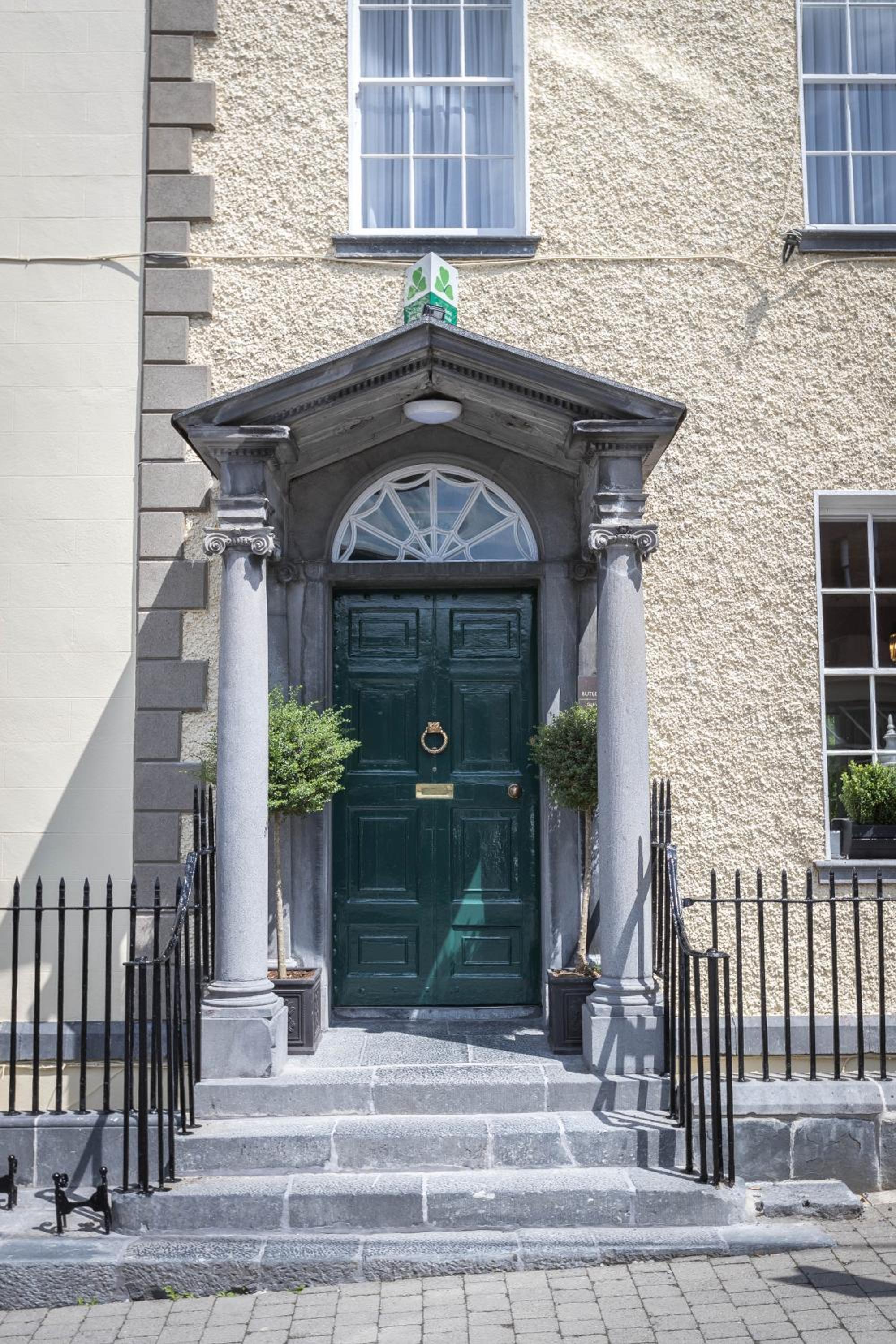 Kilkenny Vacations - Butler House - Property Image 5