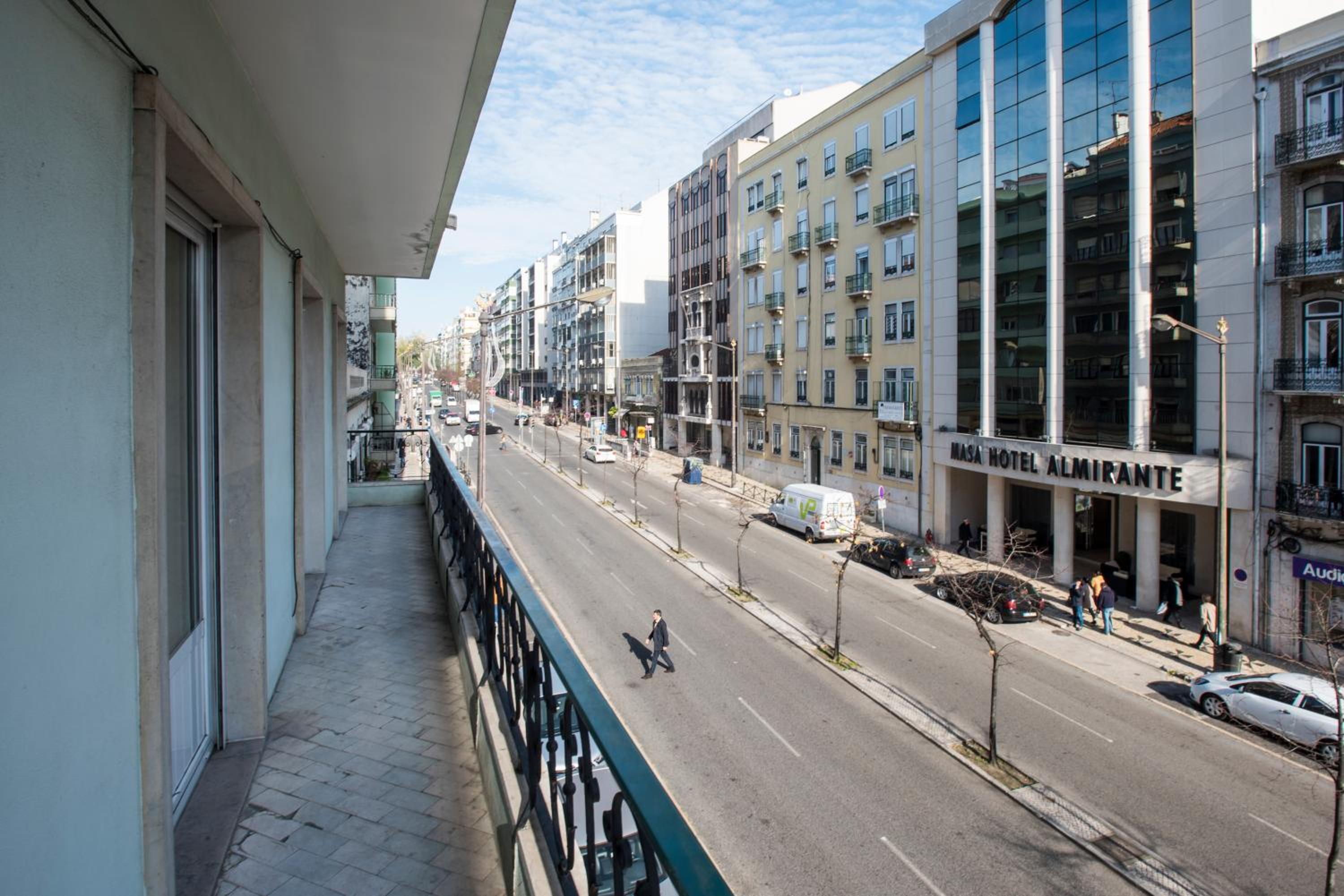 Almirante 2 Four Bedrooms view 4