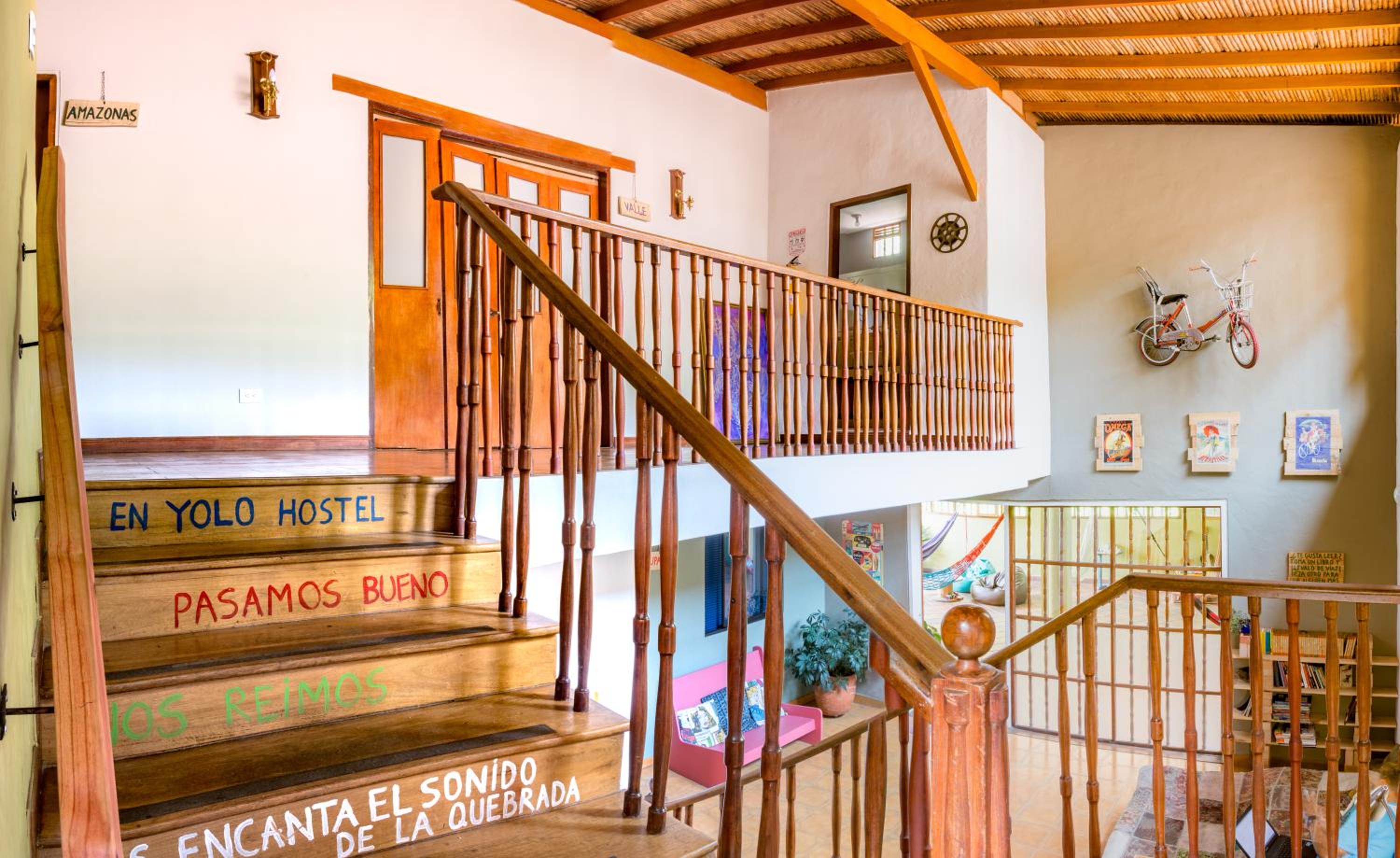 Yolo Hostel Medellin