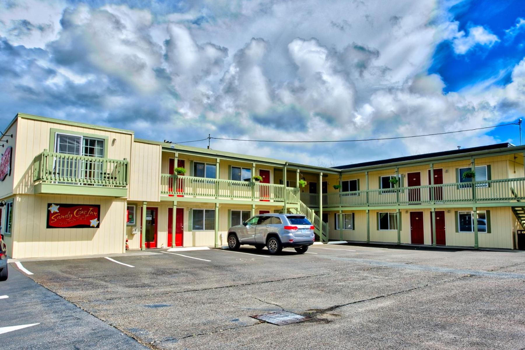 Sandy Cove Inn