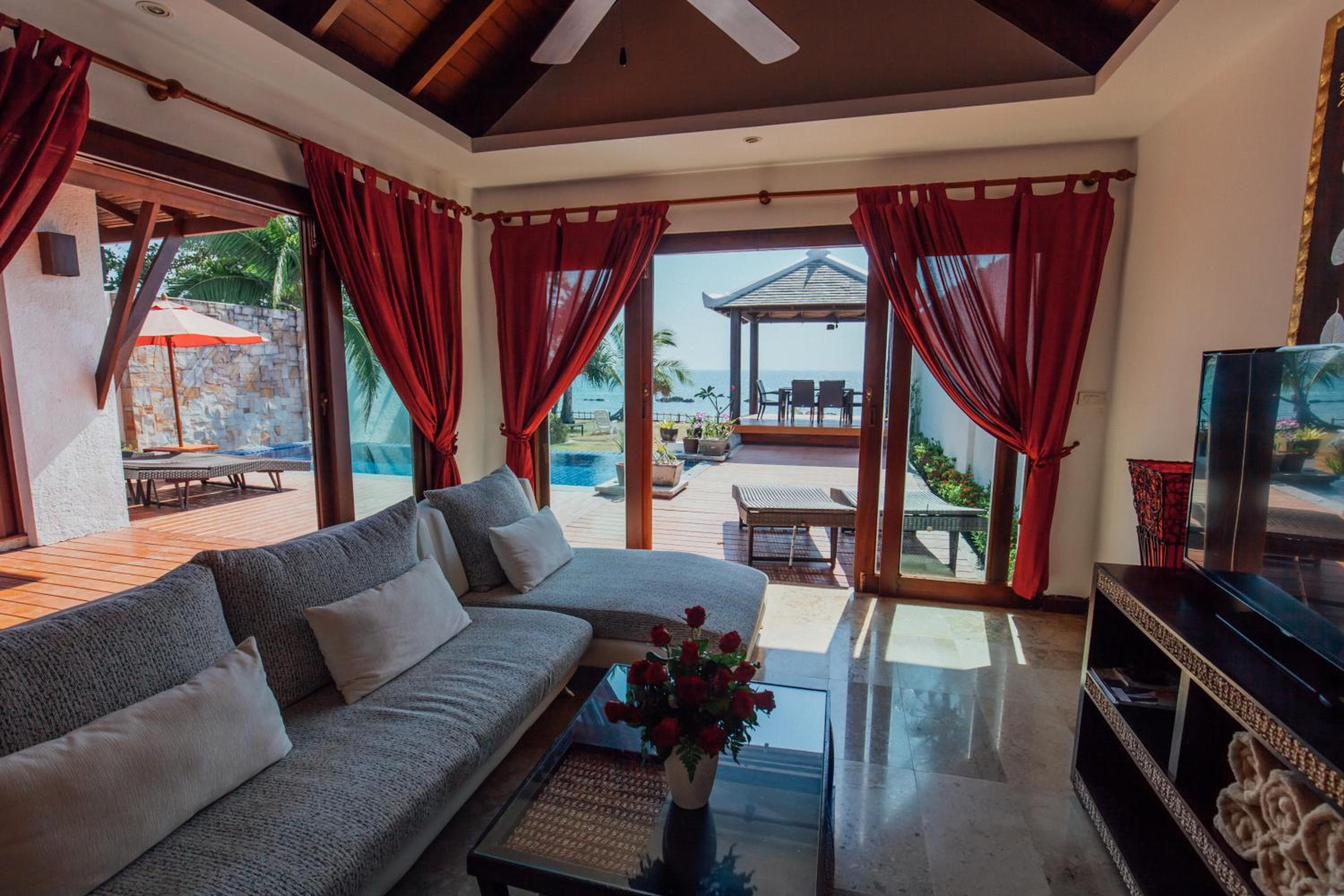 Thai Island Dream Estate