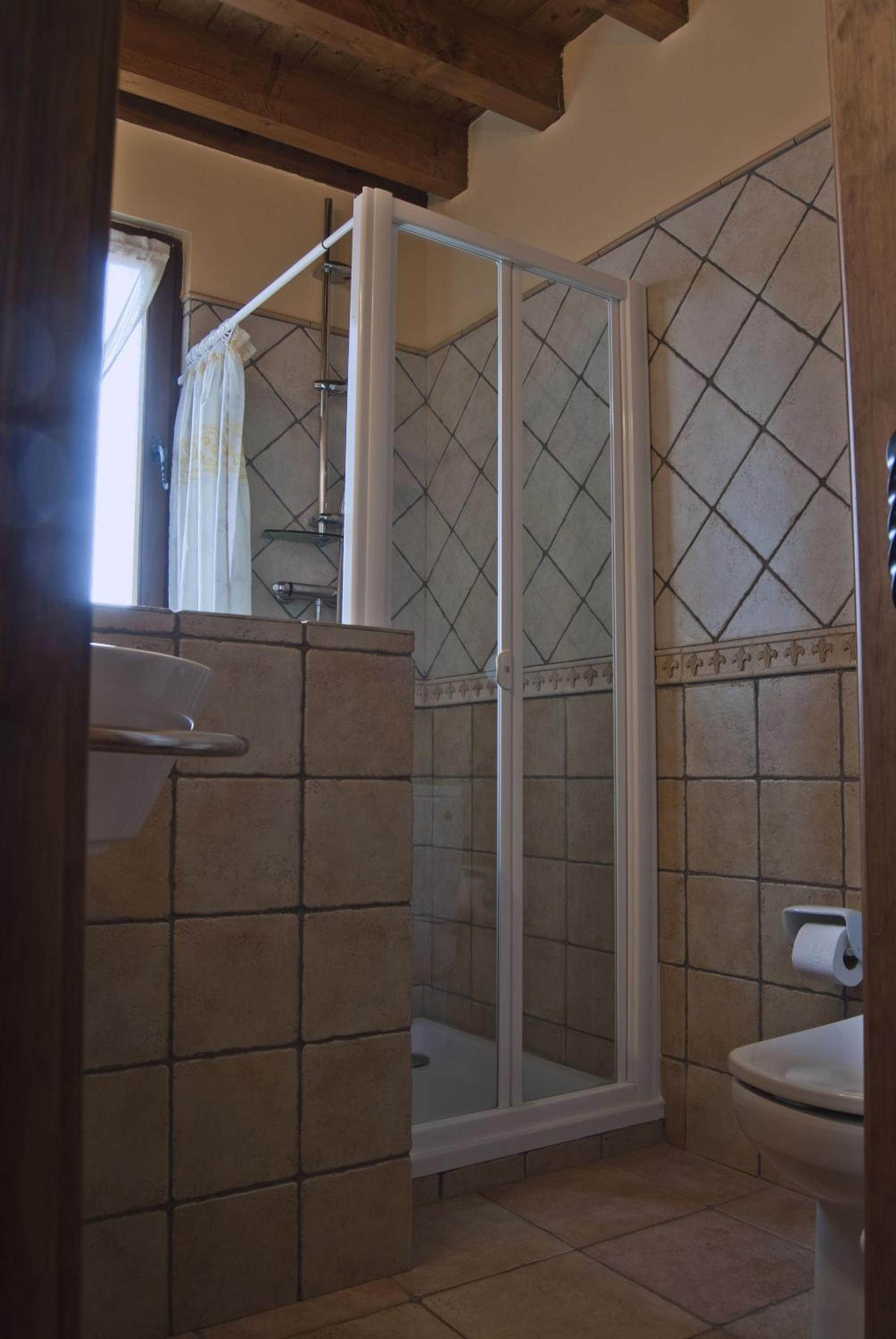 Photo 41