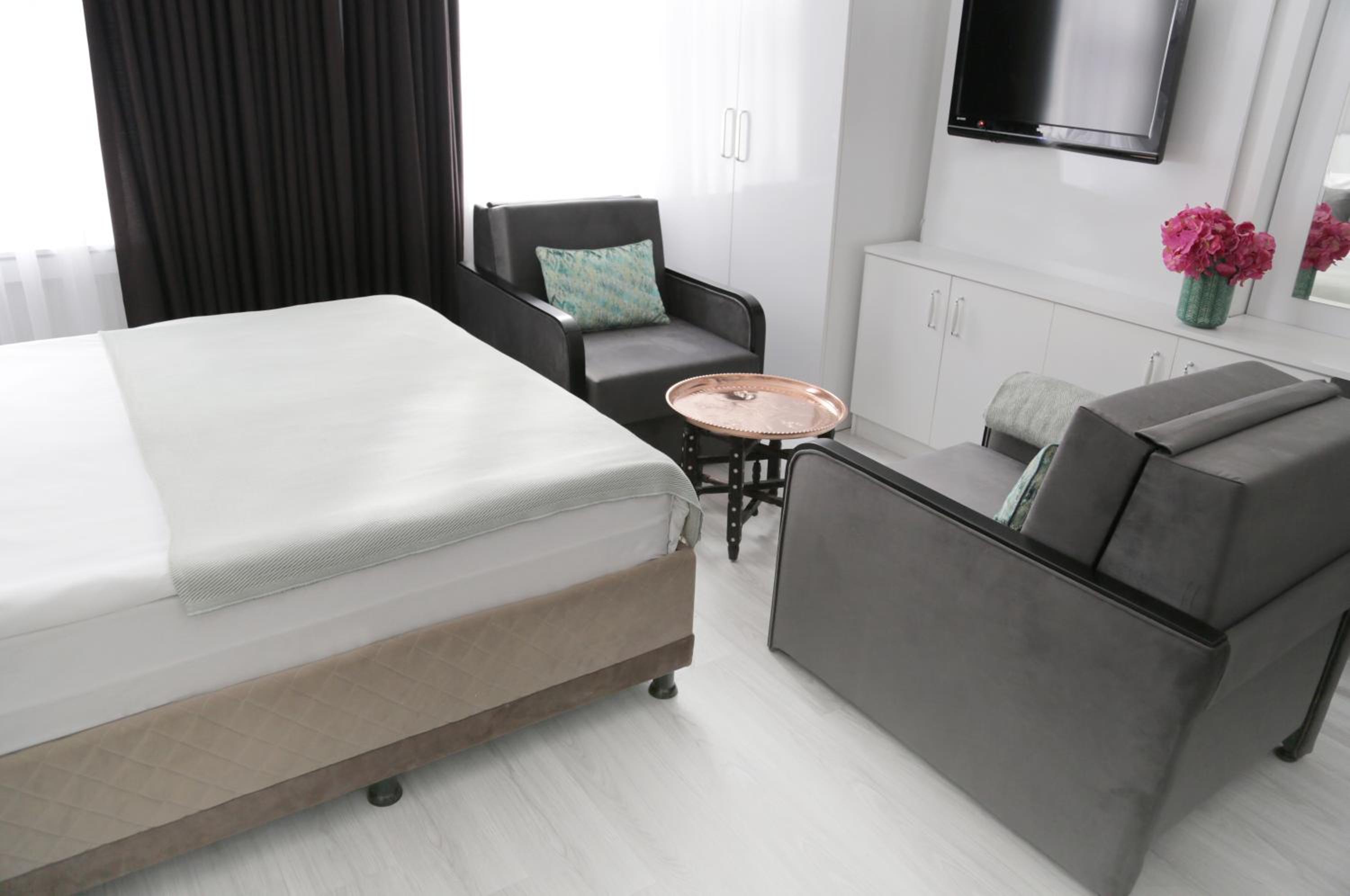 Bayer Hotel - Image 49