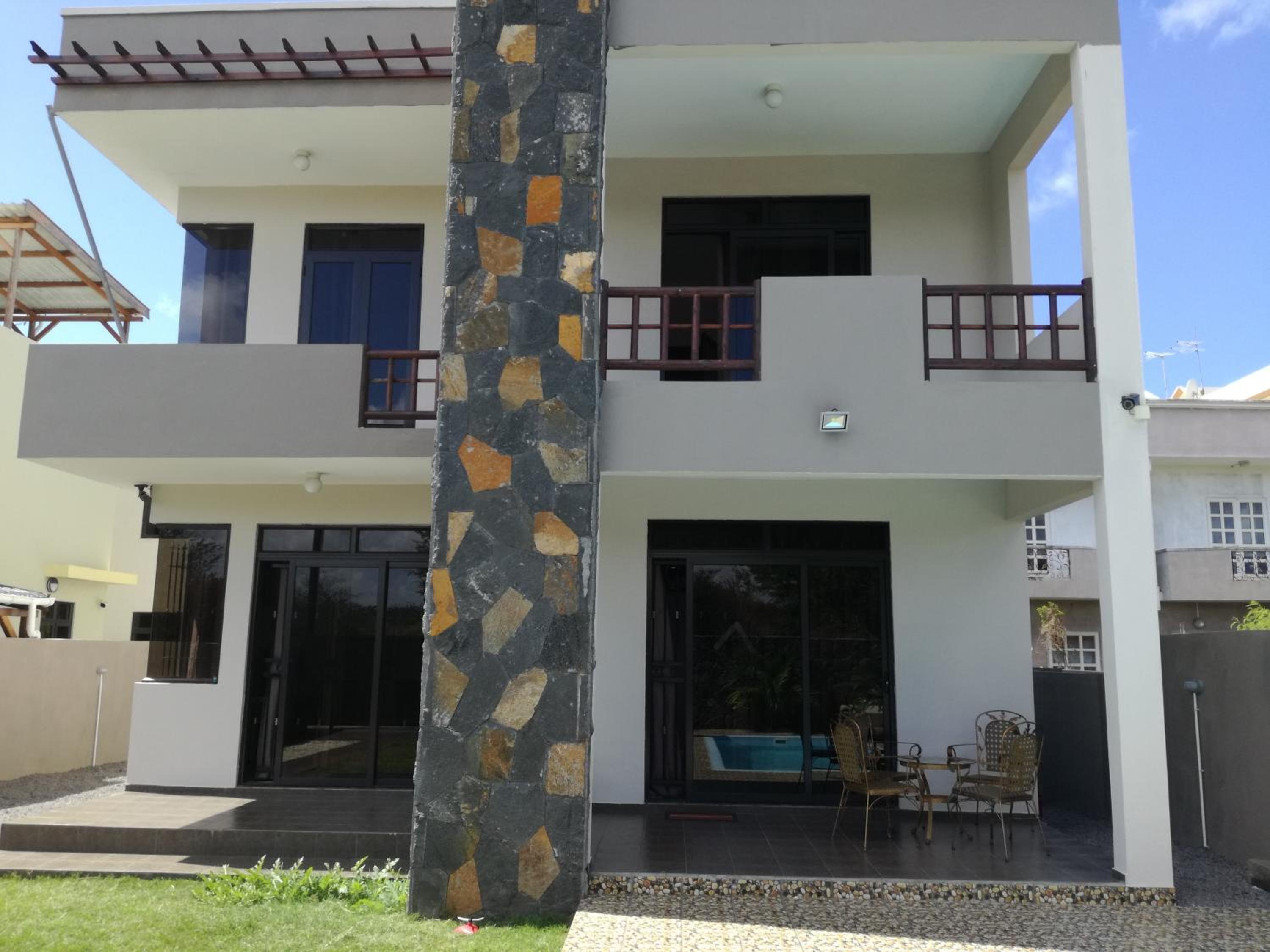Happy Villa