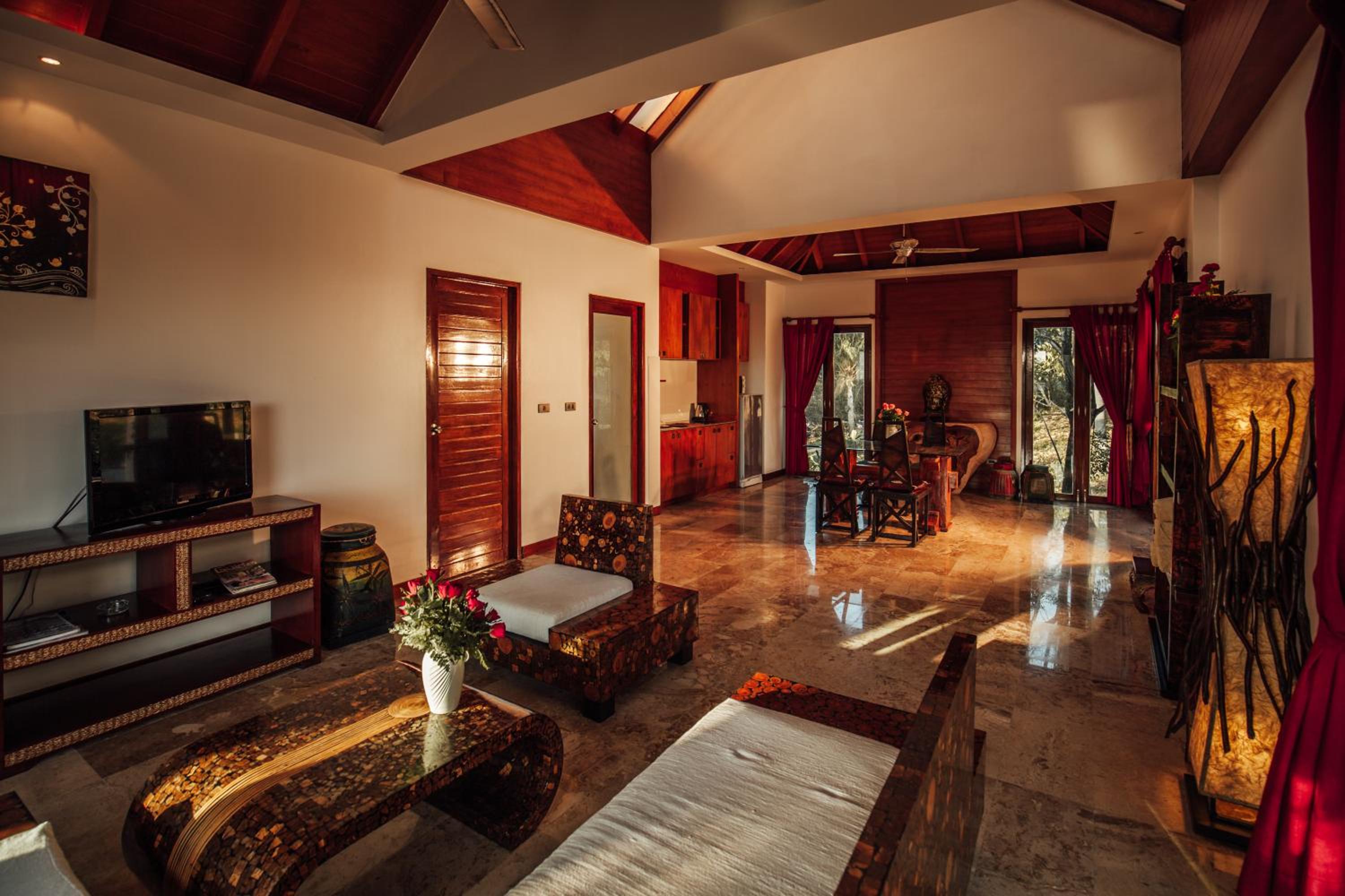 Thai Island Dream Estate