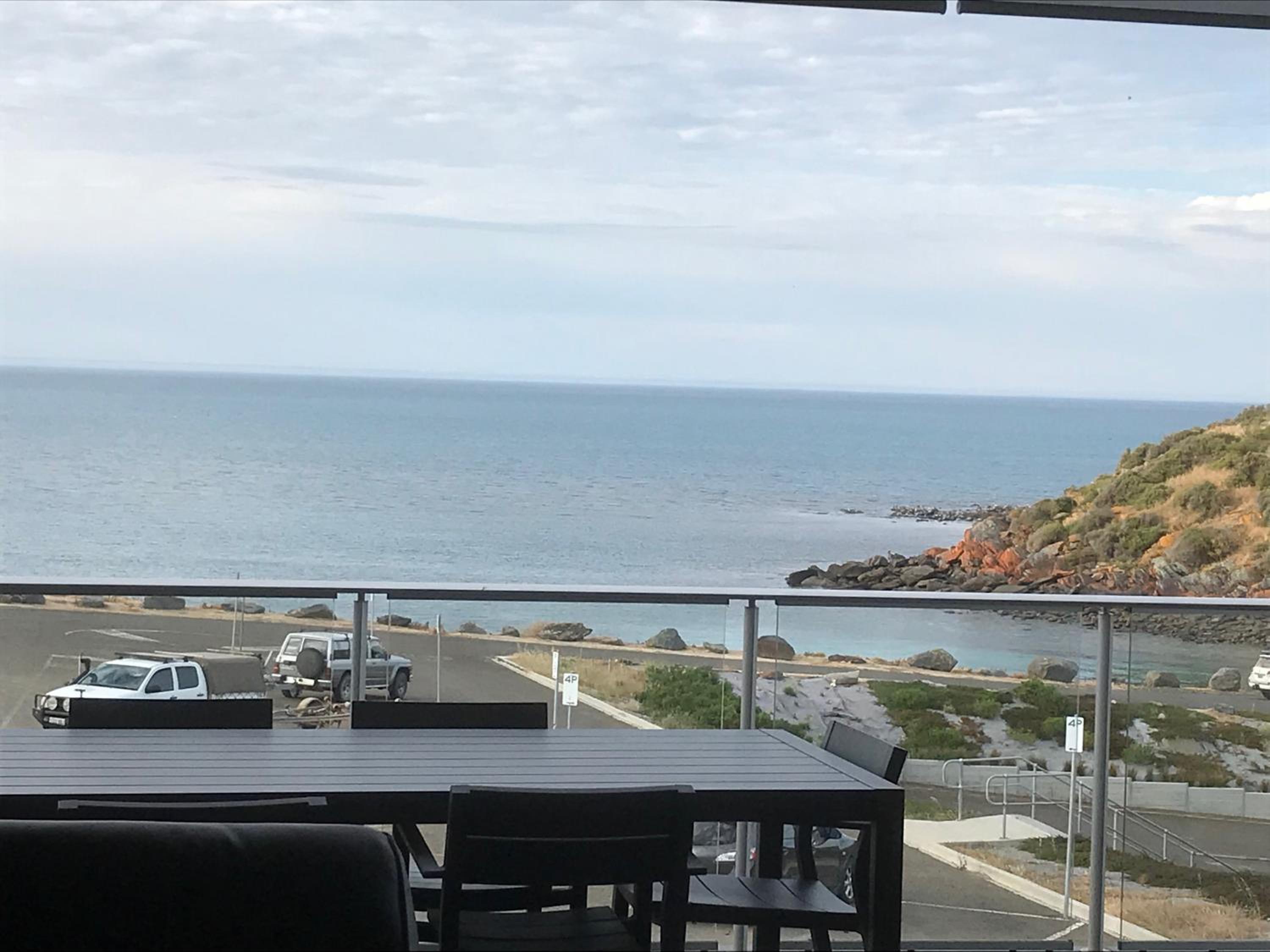 Penneshaw Oceanview Apartments