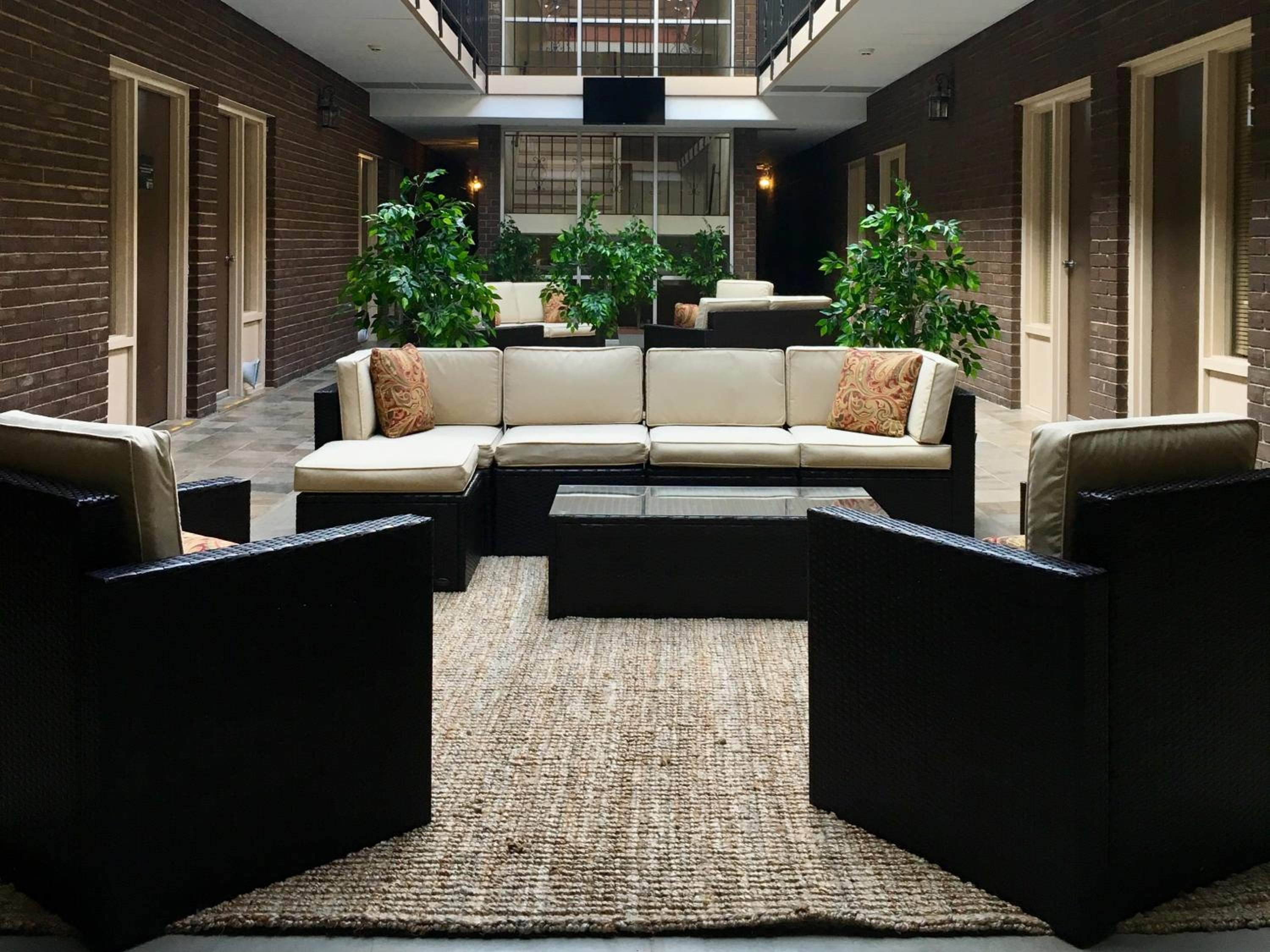 The Stables Inn & Suites view 3