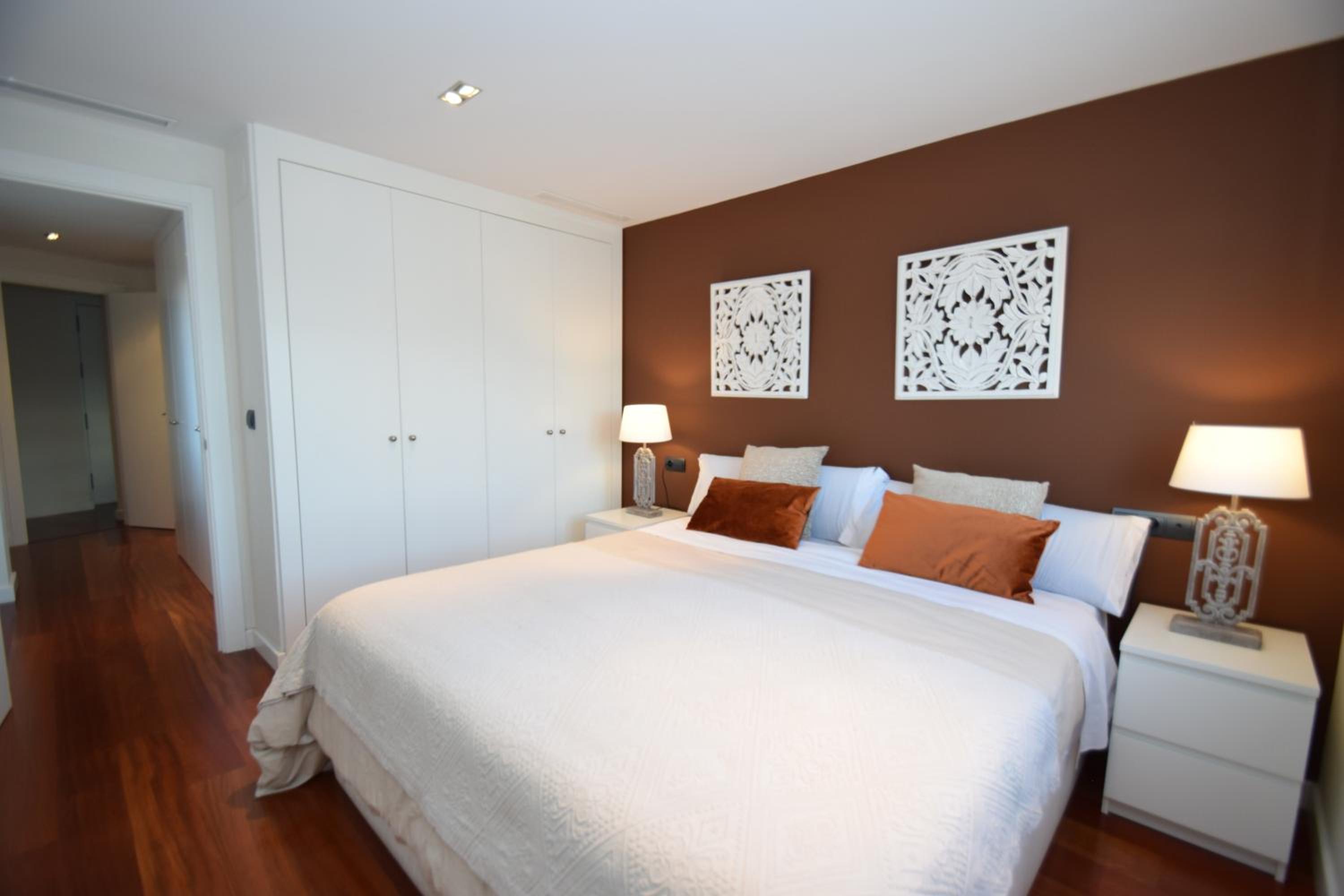 INMálaga Granada en Málaga — hotel room