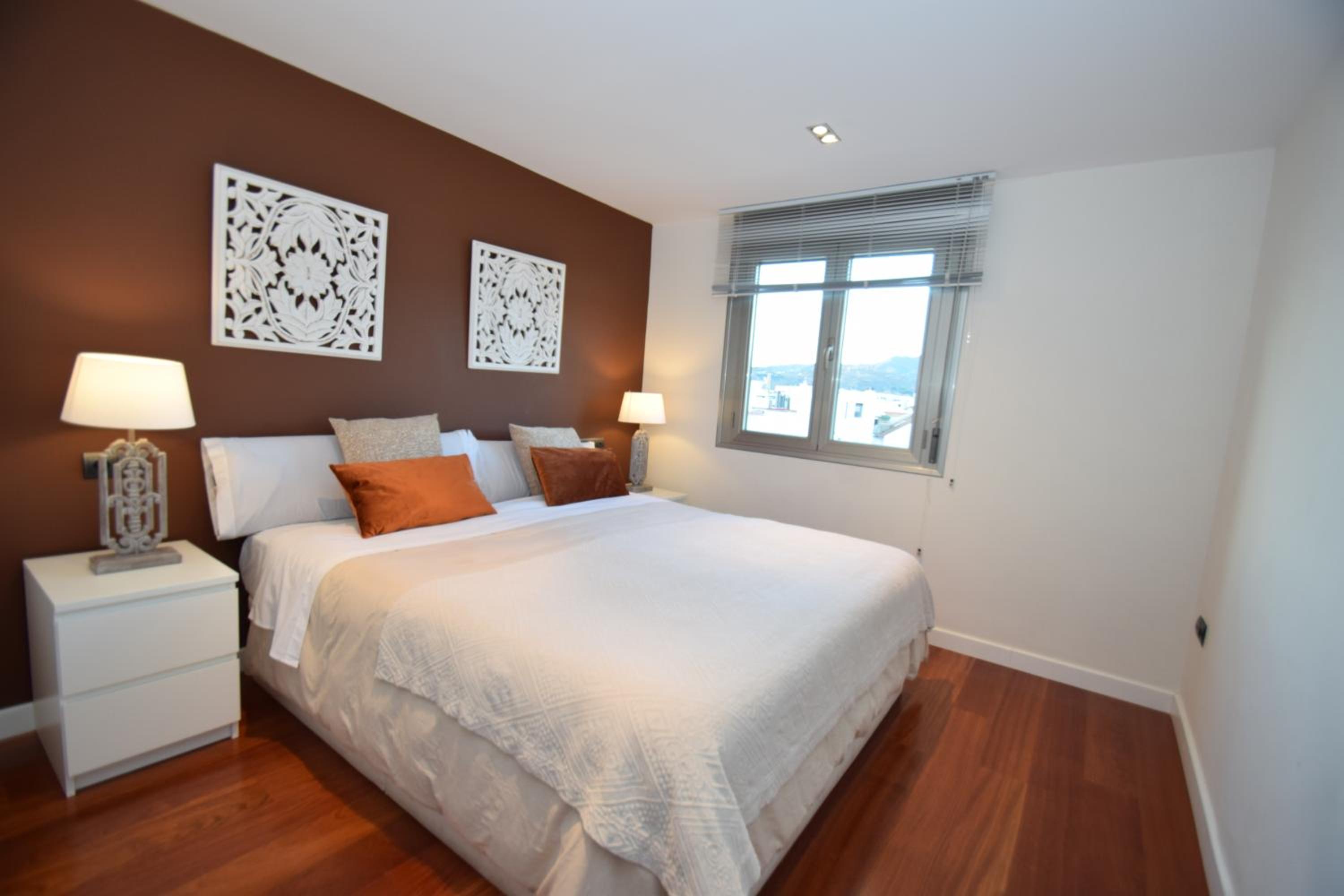 INMálaga Granada en Málaga — hotel room