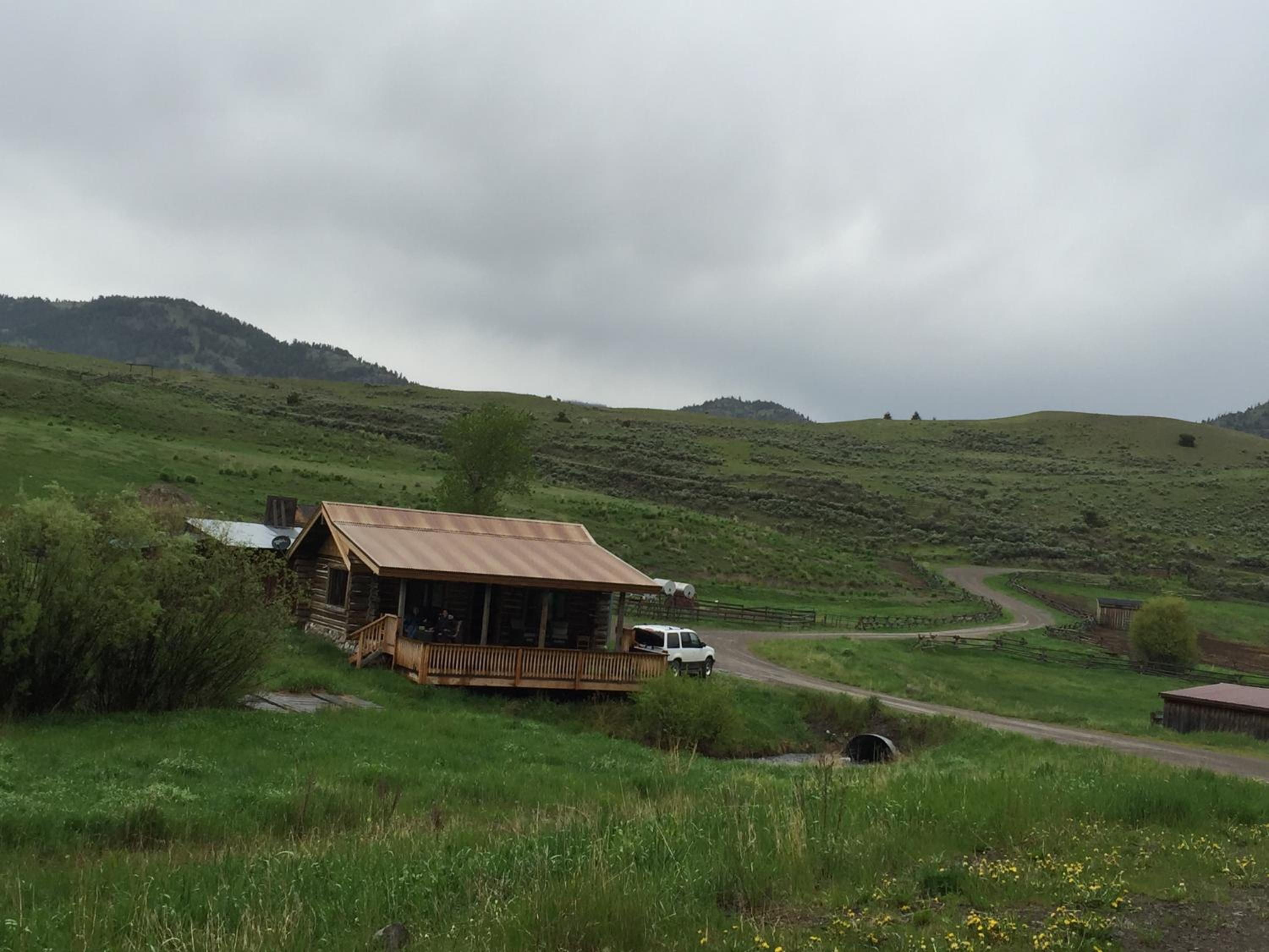 Creek Cabin view 3