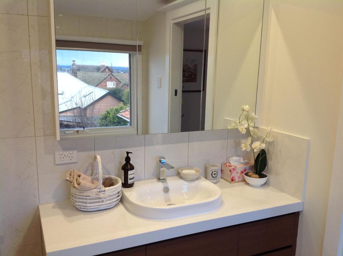 Geelong Vacations - Bindaree - Property Image 8