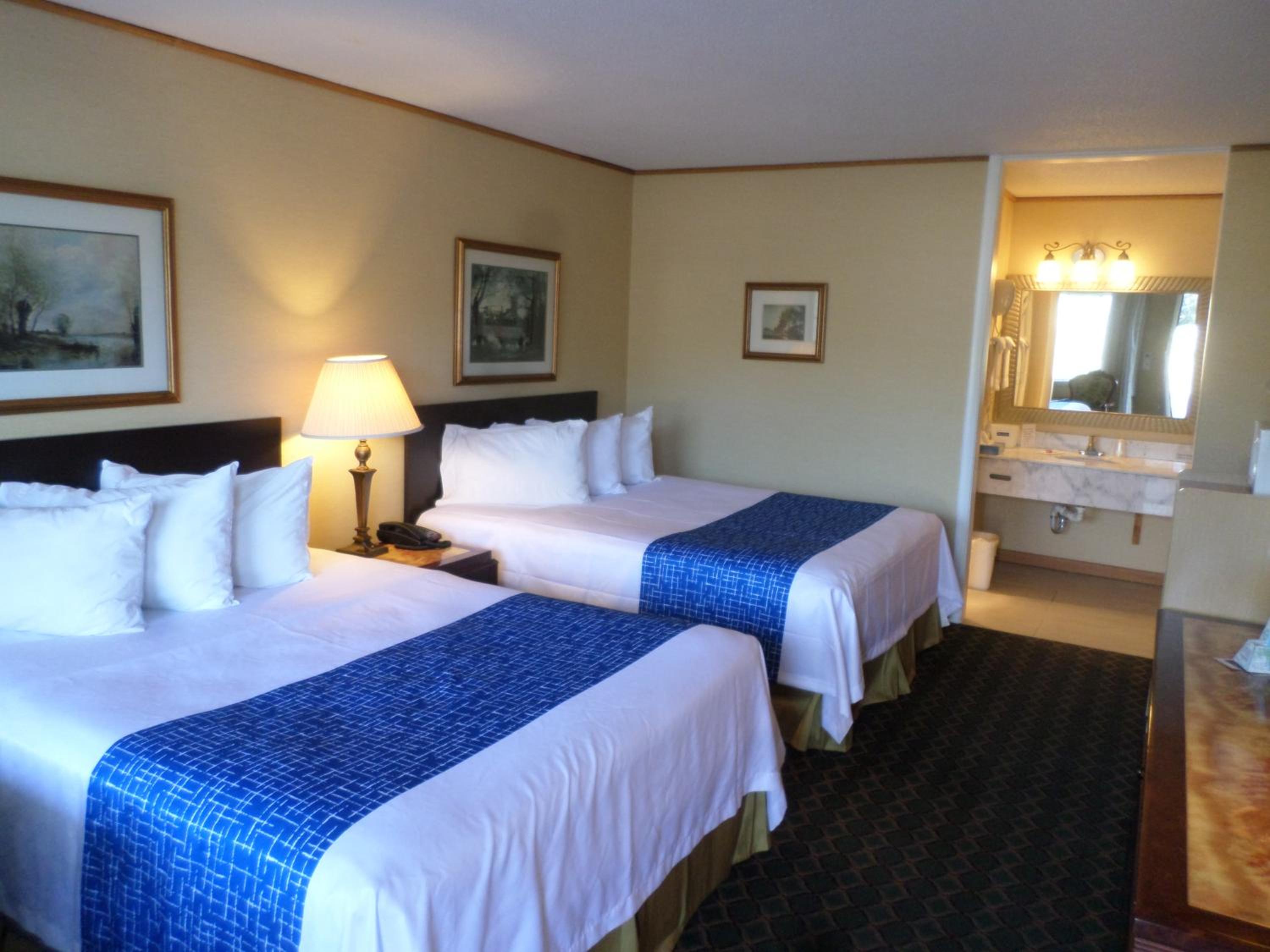 Travelodge by Wyndham Ogallala view 5