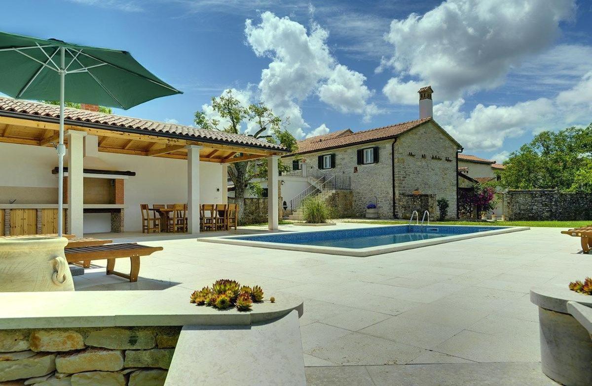 Villa Lucy view 5