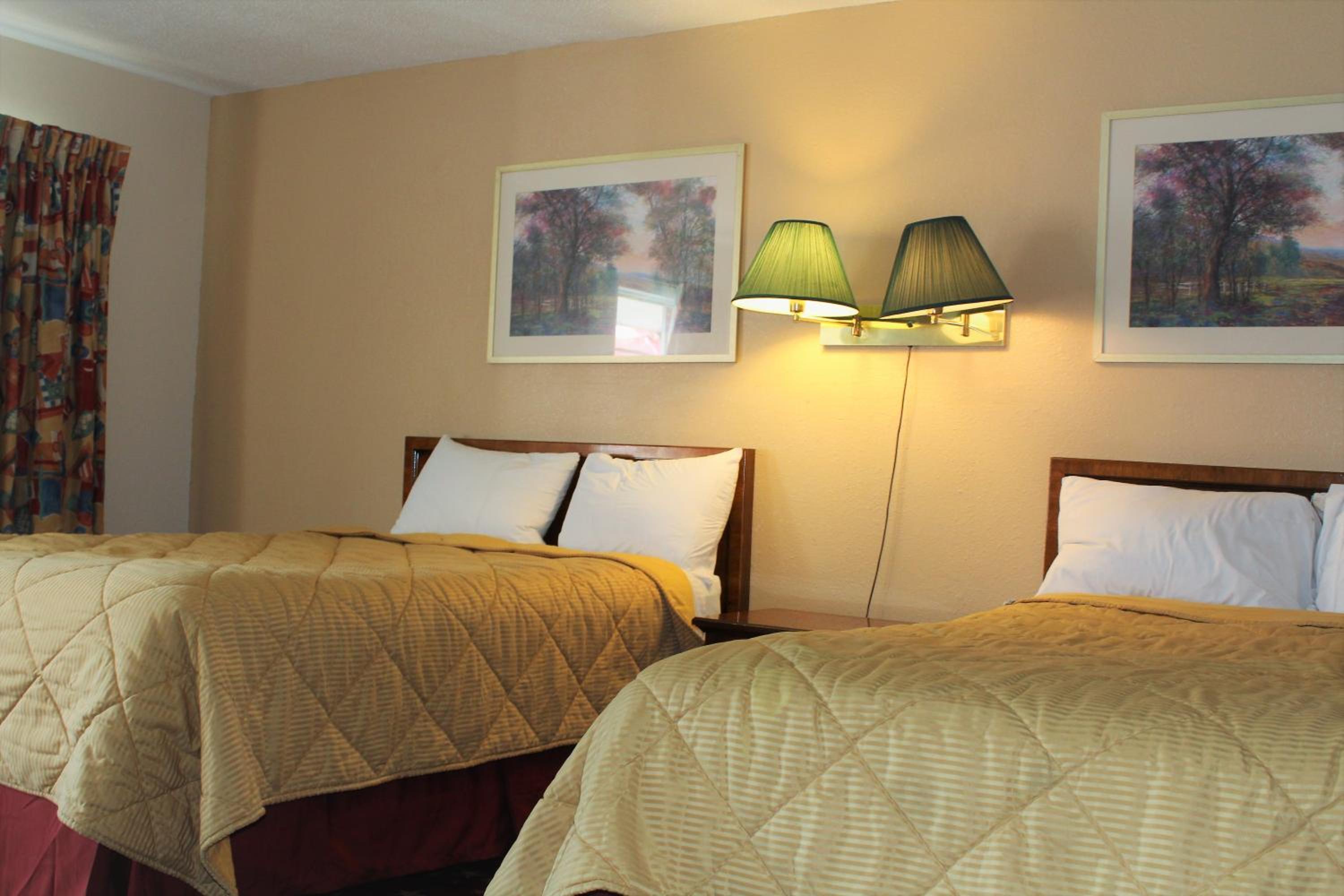 Cascades Motel - Chattanooga view 5