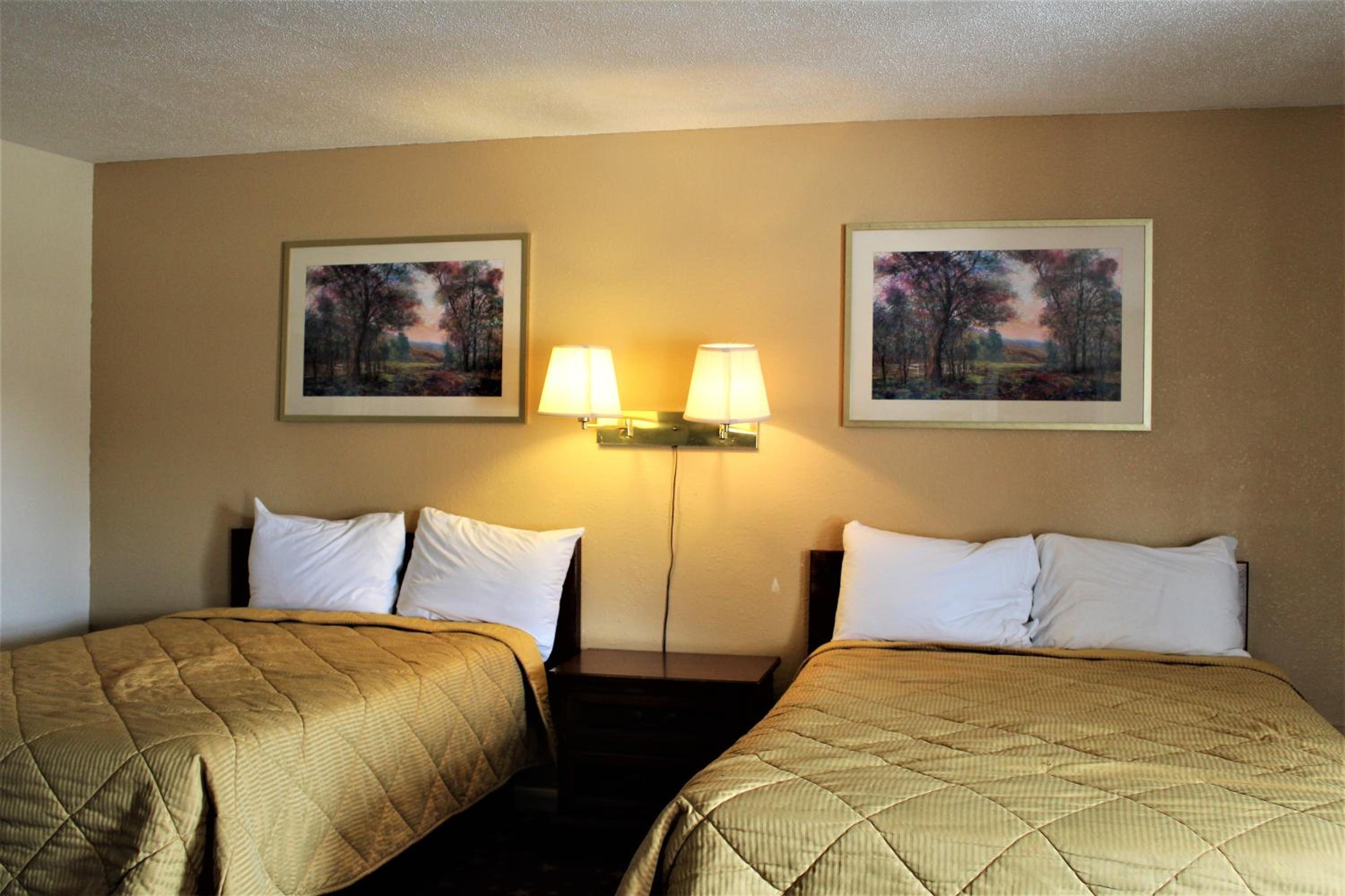 Cascades Motel - Chattanooga view 2