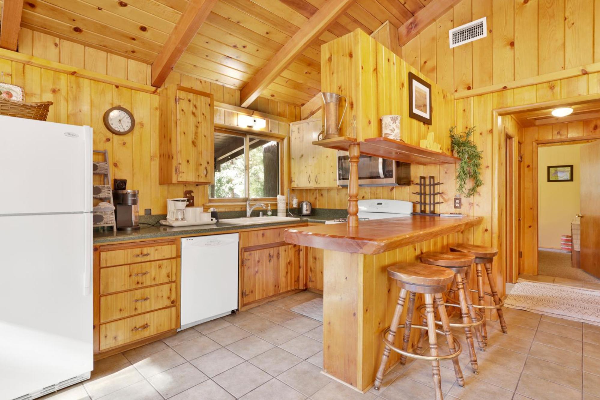 Sunny bear cabin #1970