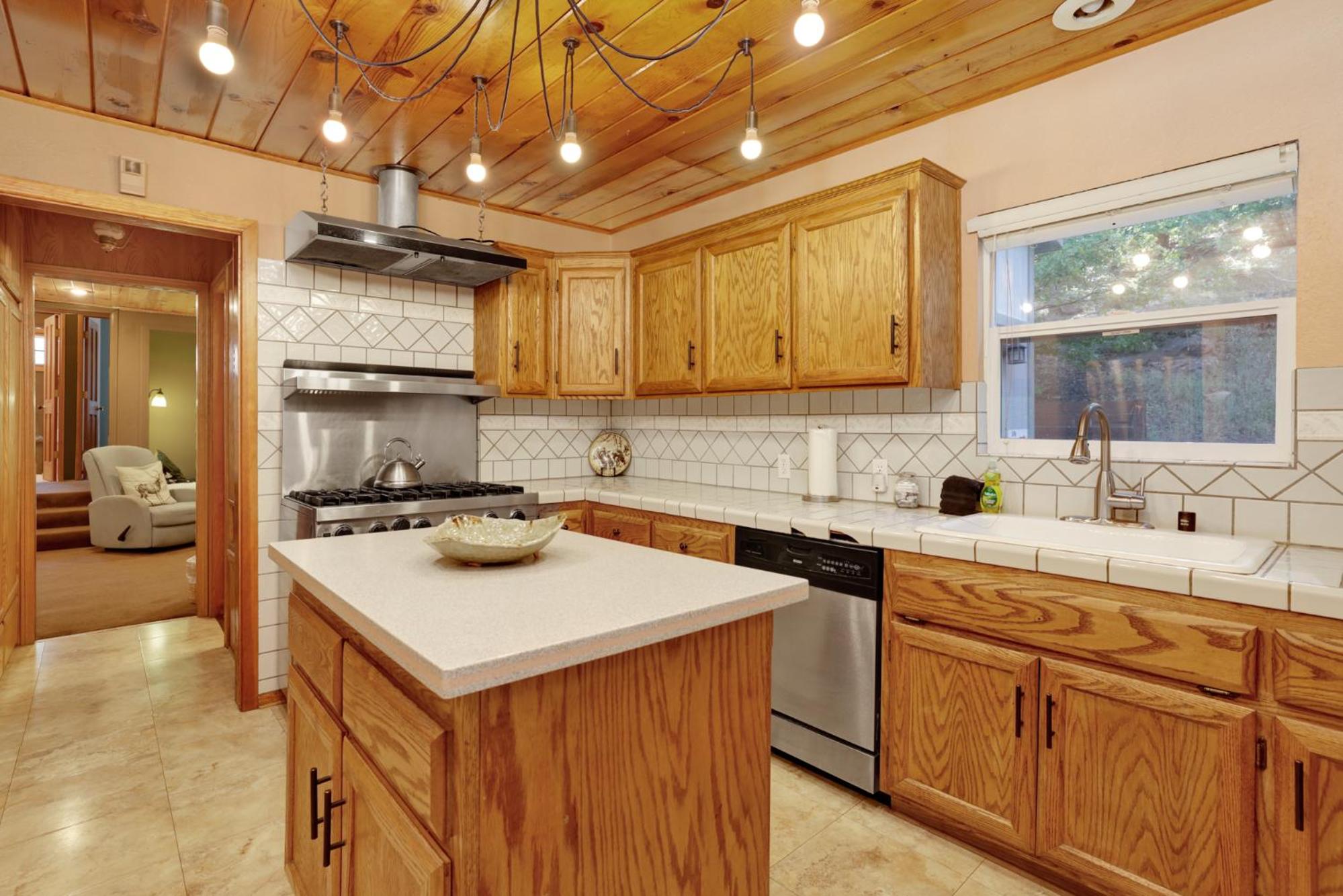 Knickerbocker retreat #2321