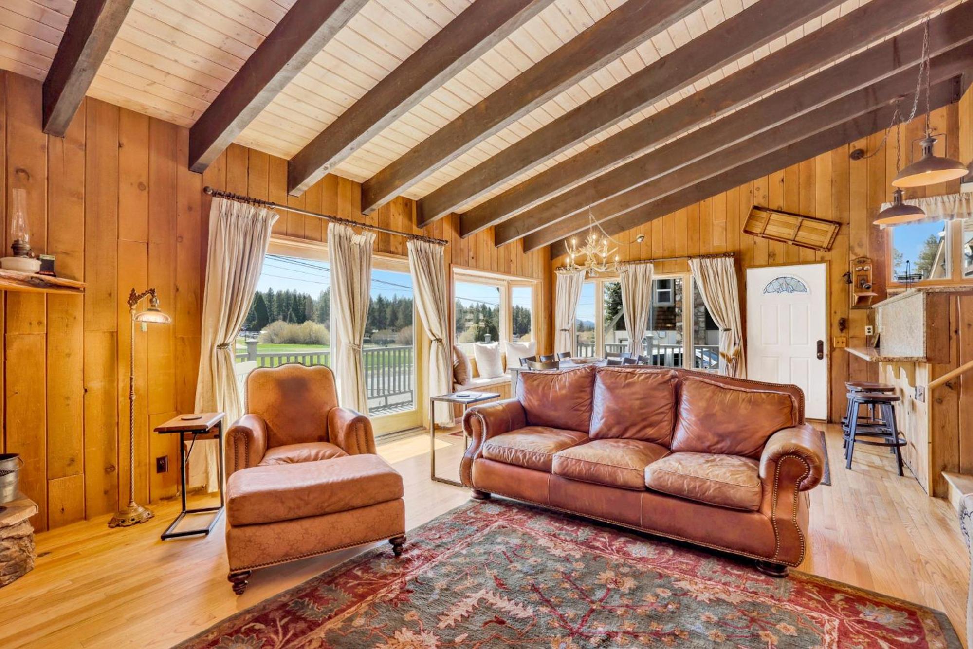 Golf & Ski Retreat #1443